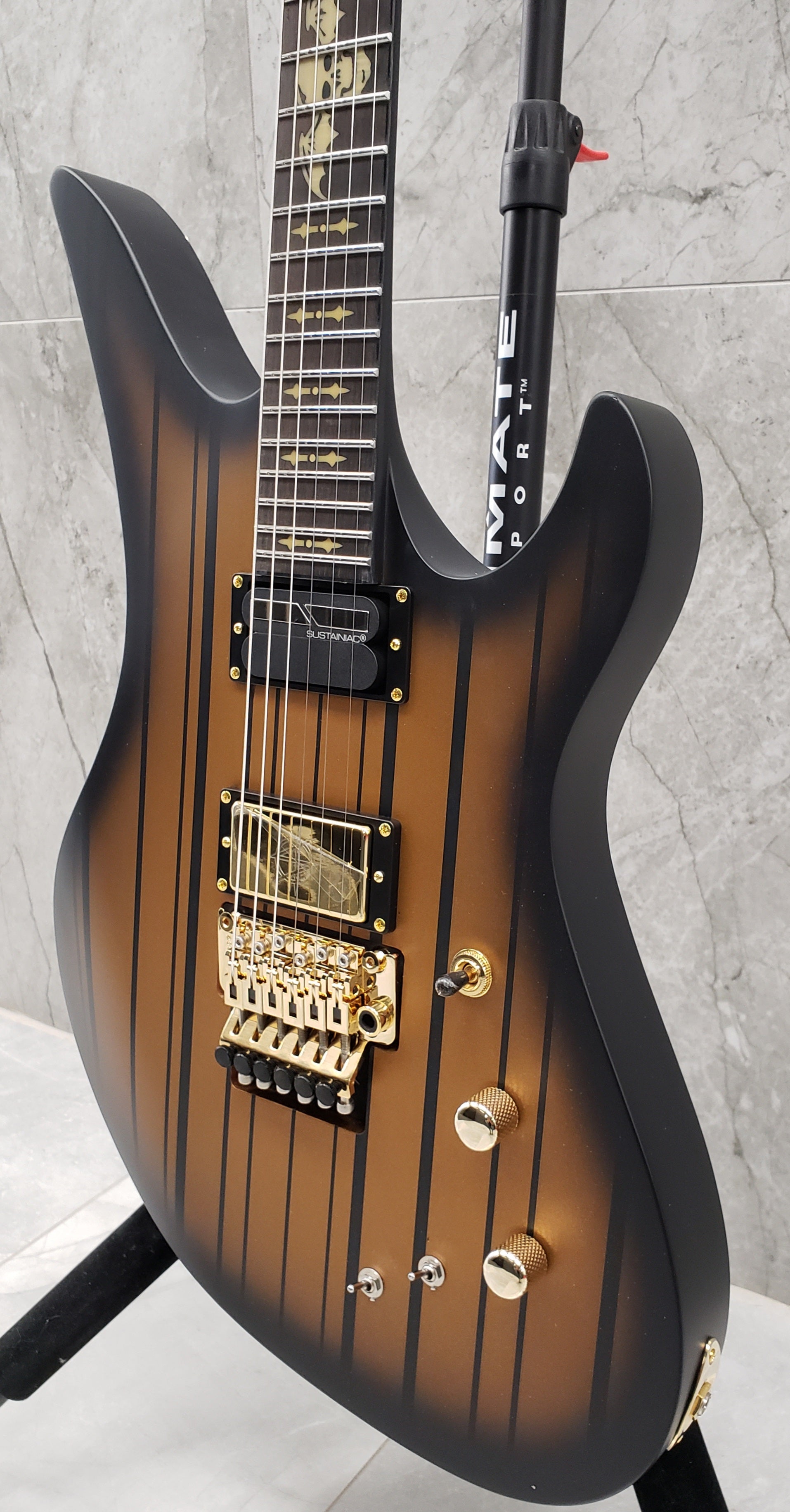 Schecter SYNYSTER-CST-S-SGB SYNYSTER CUSTOM-S SUSTAINIAC Satin Gold Burst 1743-SHC