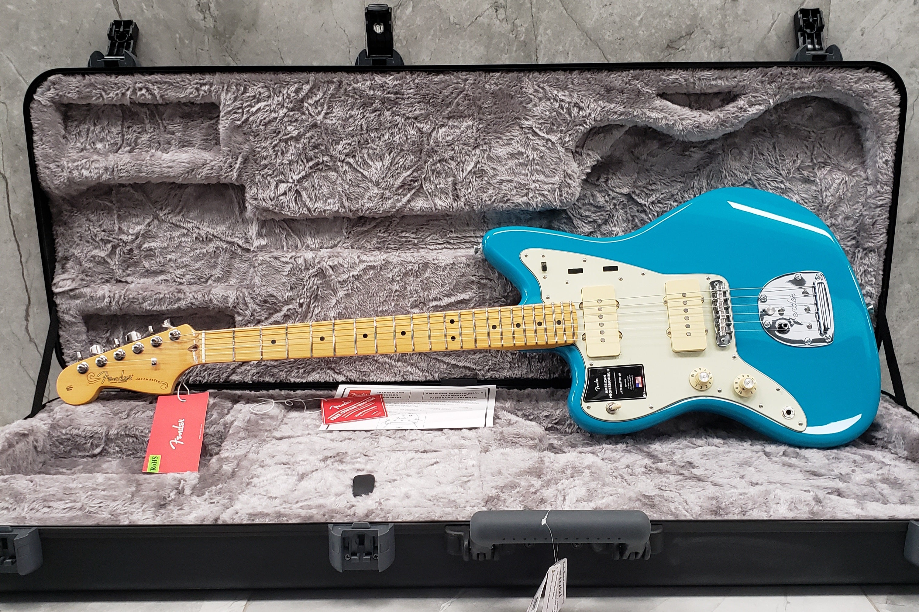 Fender American Professional II Jazzmaster Left Hand Maple Fingerboard Miami Blue F-0113982719