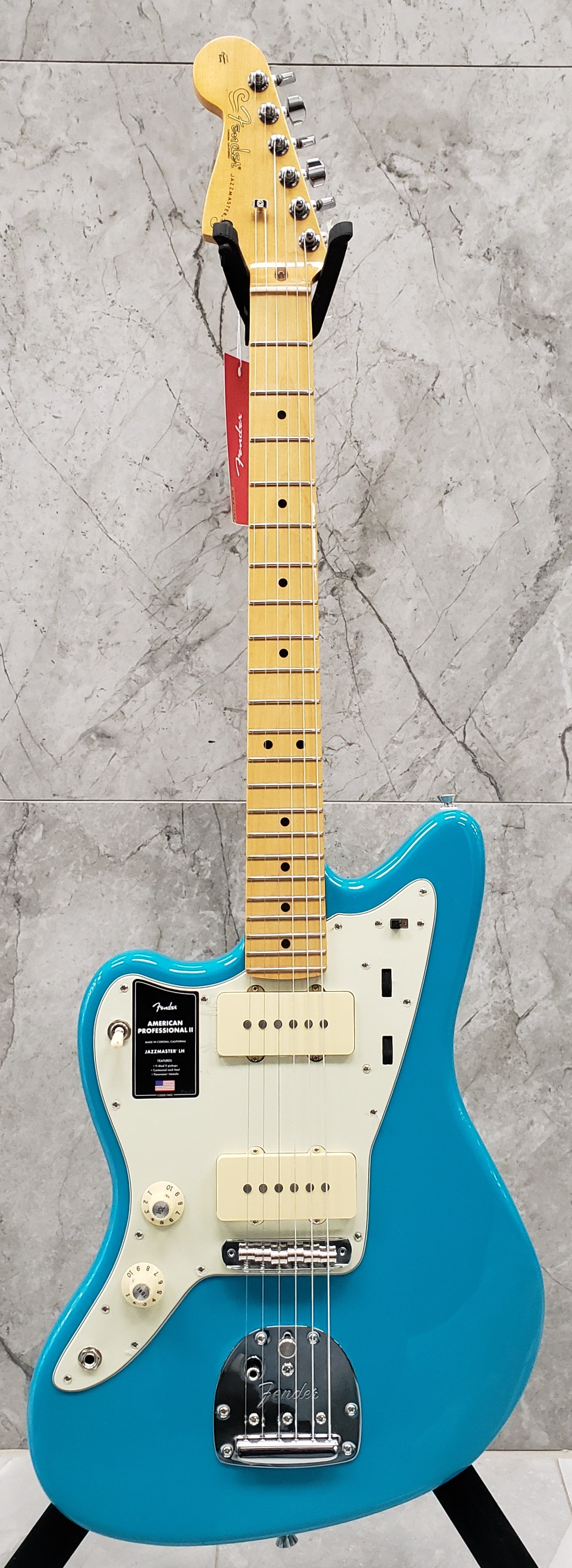 Fender American Professional II Jazzmaster Left Hand Maple Fingerboard Miami Blue F-0113982719