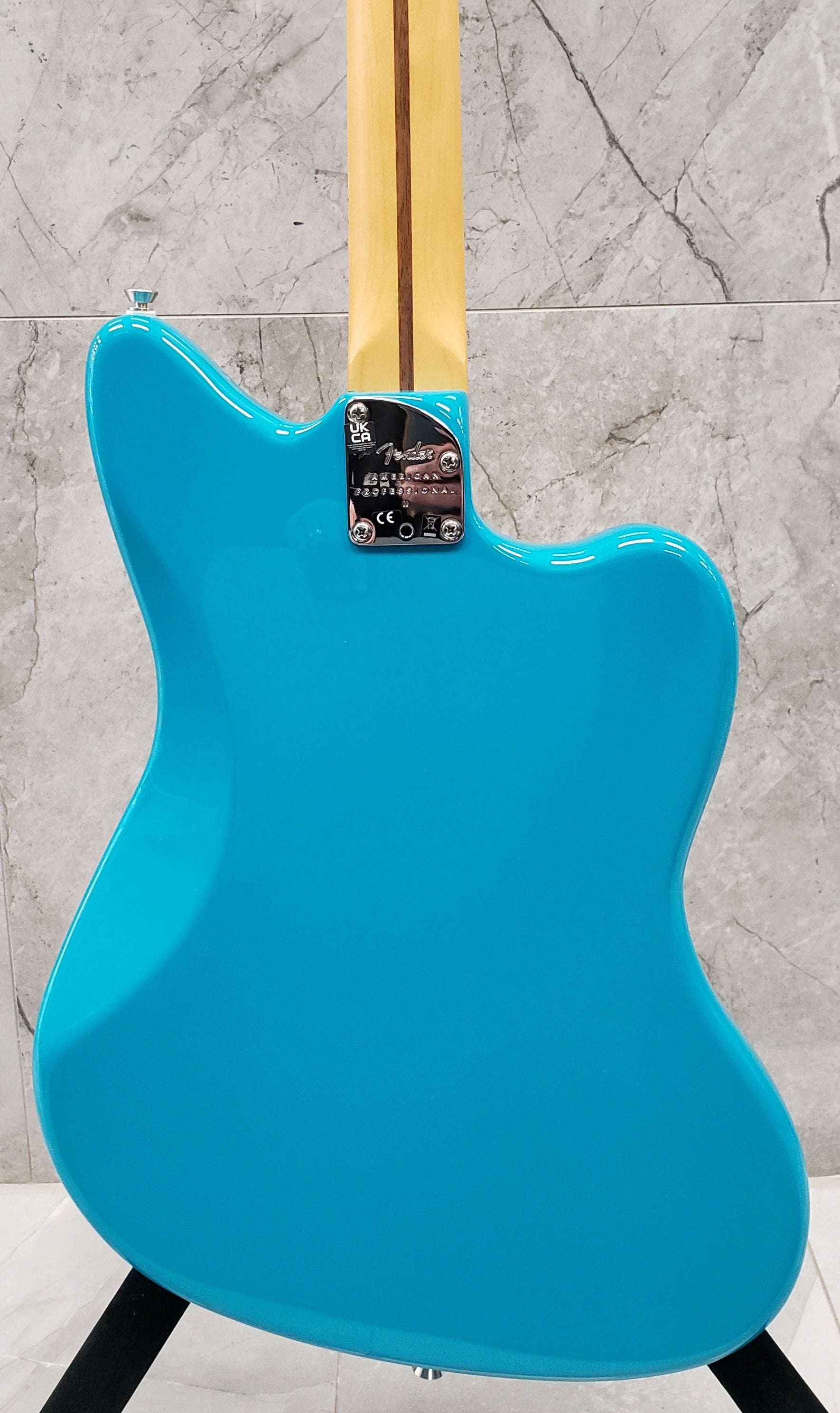 Fender American Professional II Jazzmaster Left Hand Maple Fingerboard Miami Blue F-0113982719