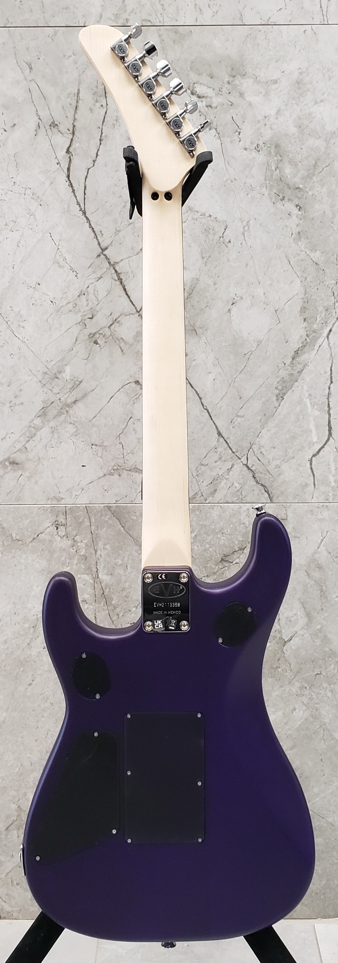 EVH 5150 Series Deluxe QM QUILTED MAPLE Ebony Fingerboard Purple Daze Satin Finish 5108002535 IN STOCK - SERIAL NUMBER EVH2113358 - 7.4 LBS