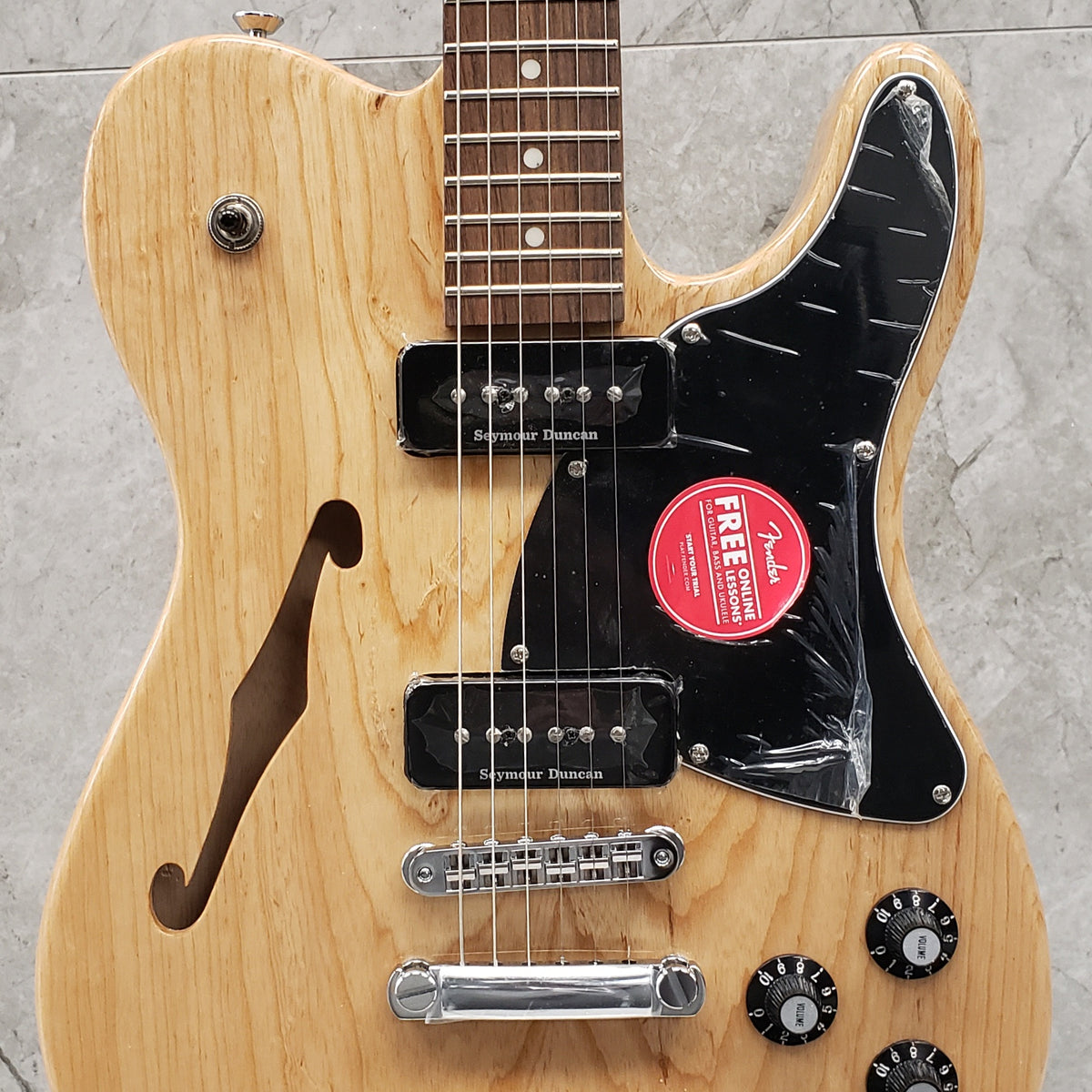 レア Fender USA Telecaster ‘90s Thinline レア Fender USA Telecaster '90s Thinline テレキャスター、シン