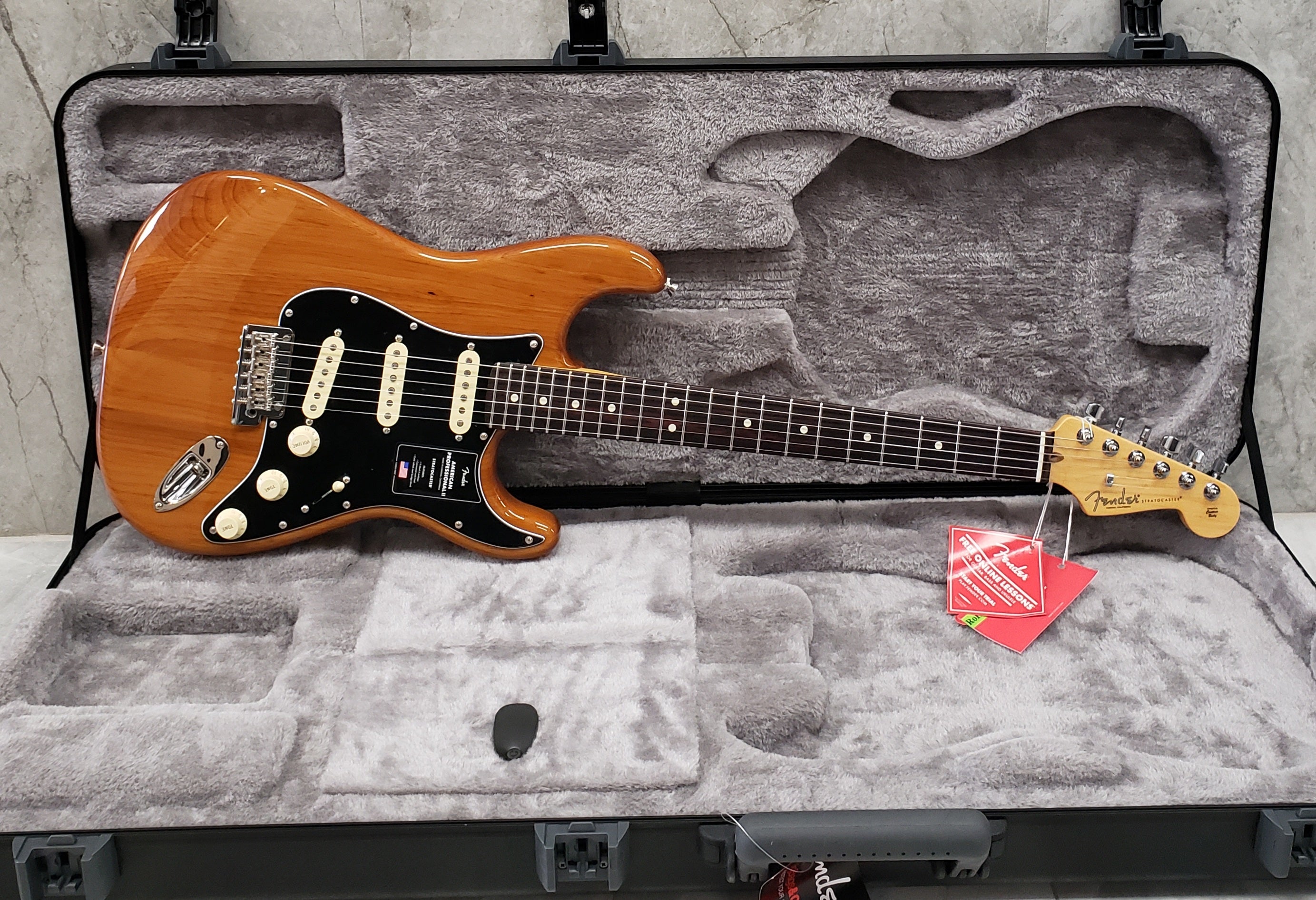 Fender american professional ii on sale stratocaster roasted pine