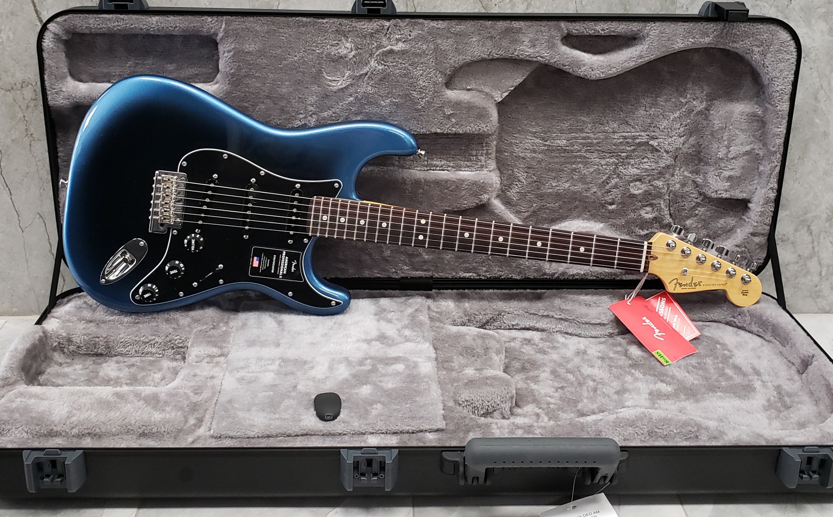 Fender American Professional II Stratocaster Rosewood Fingerboard Dark L.A. Music