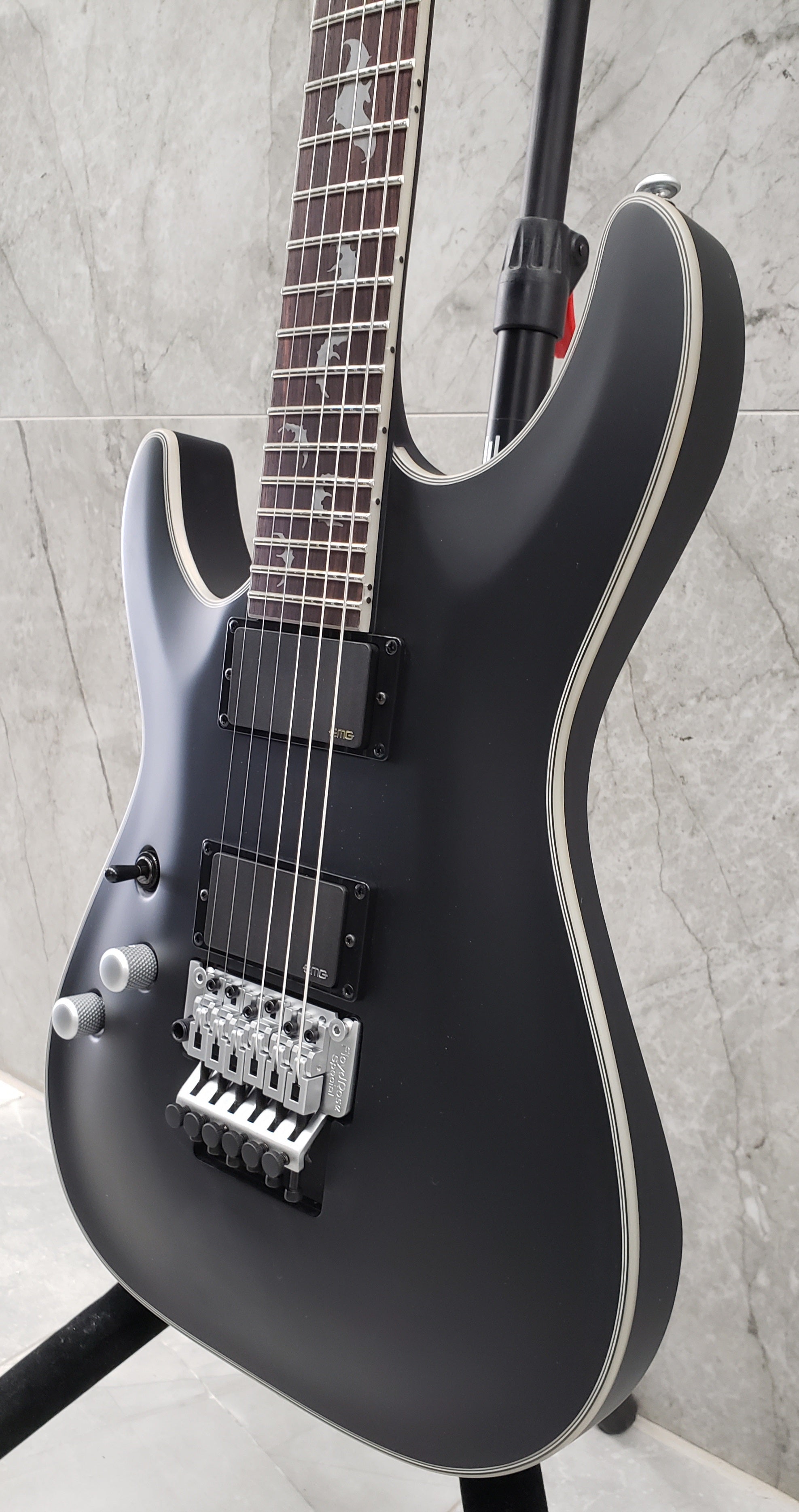 Schecter DAMIEN PLATINUM 6 FR LH SBK LEFT HANDED Satin Black Guitar with EMG 81, 85 Pickups 1184-SHC