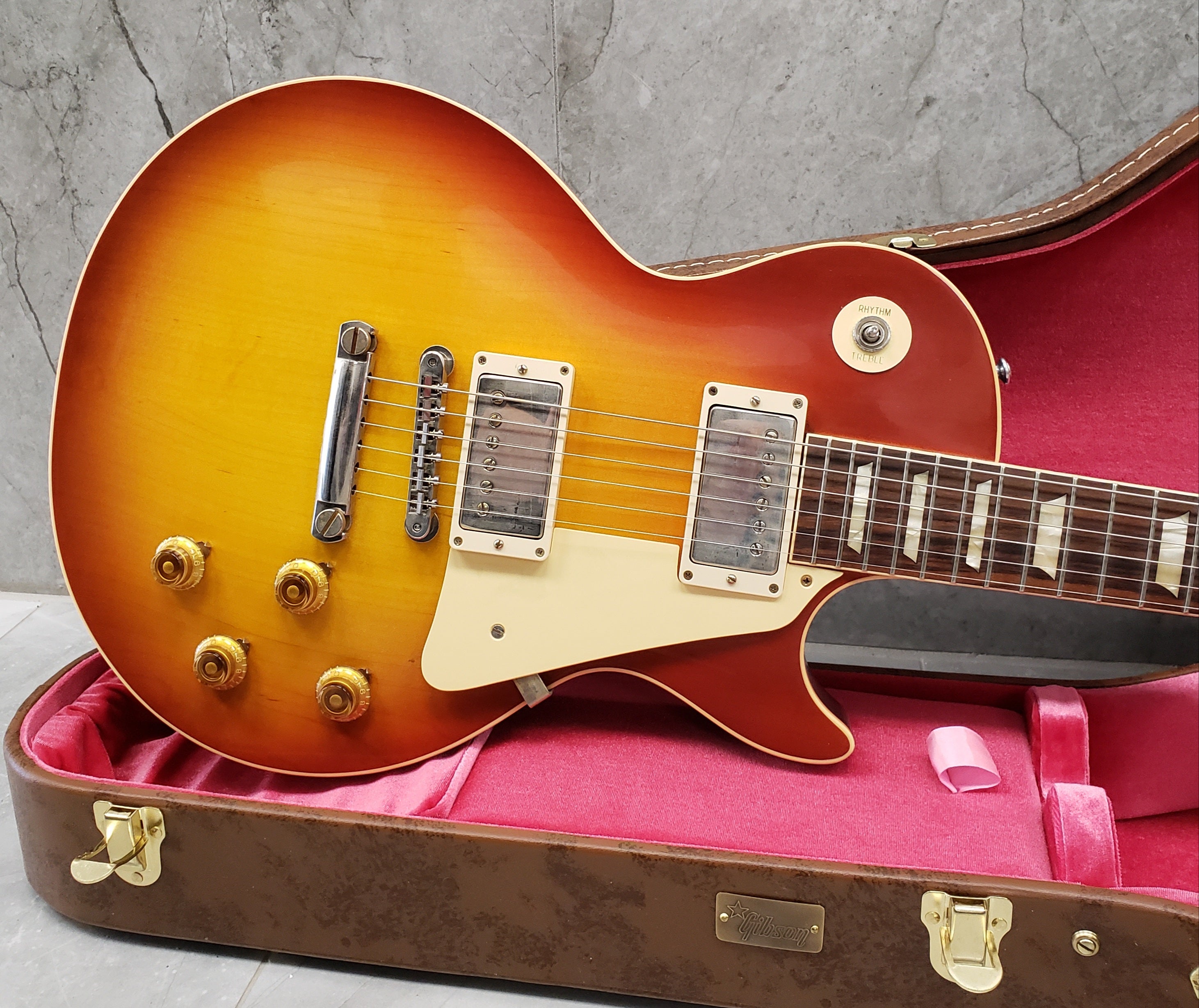 Gibson Custom Shop 1958 Les Paul Standard Reissue VOS Washed Cherry Sunburst SERIAL NUMBER 80790 8.2 LBS