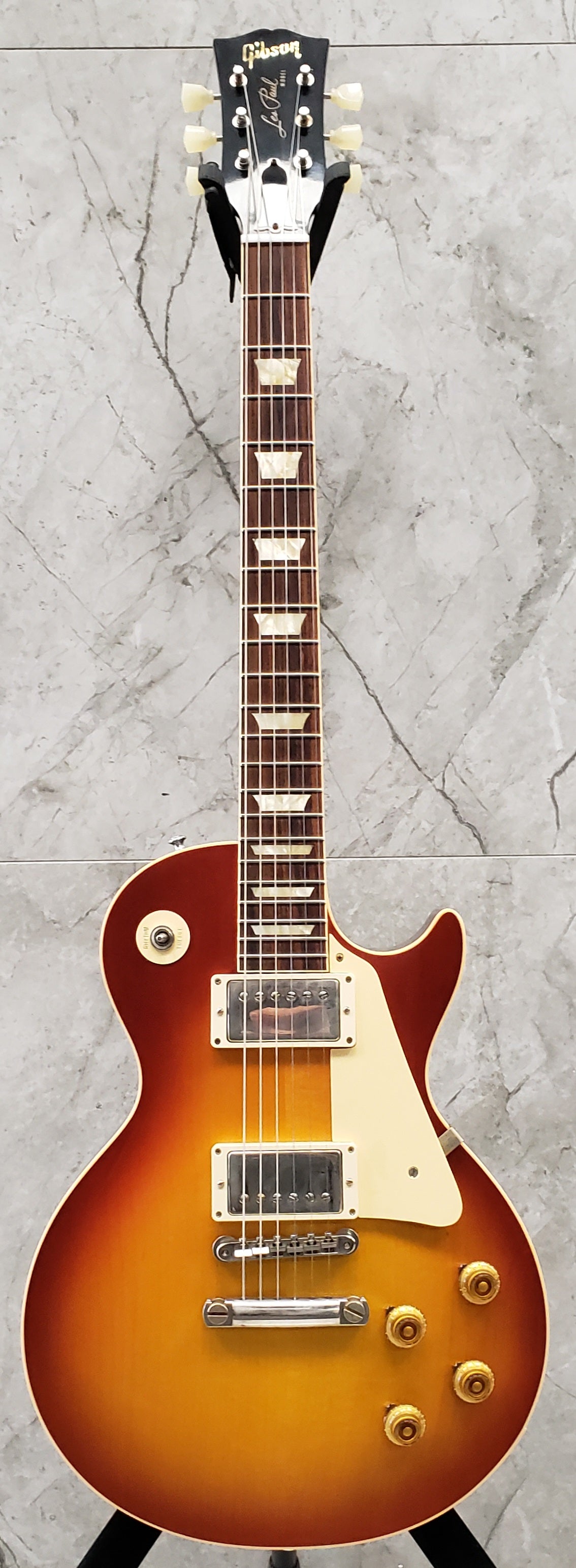 Gibson Custom Shop 1958 Les Paul Standard Reissue VOS Washed Cherry Sunburst SERIAL NUMBER 80790 8.2 LBS