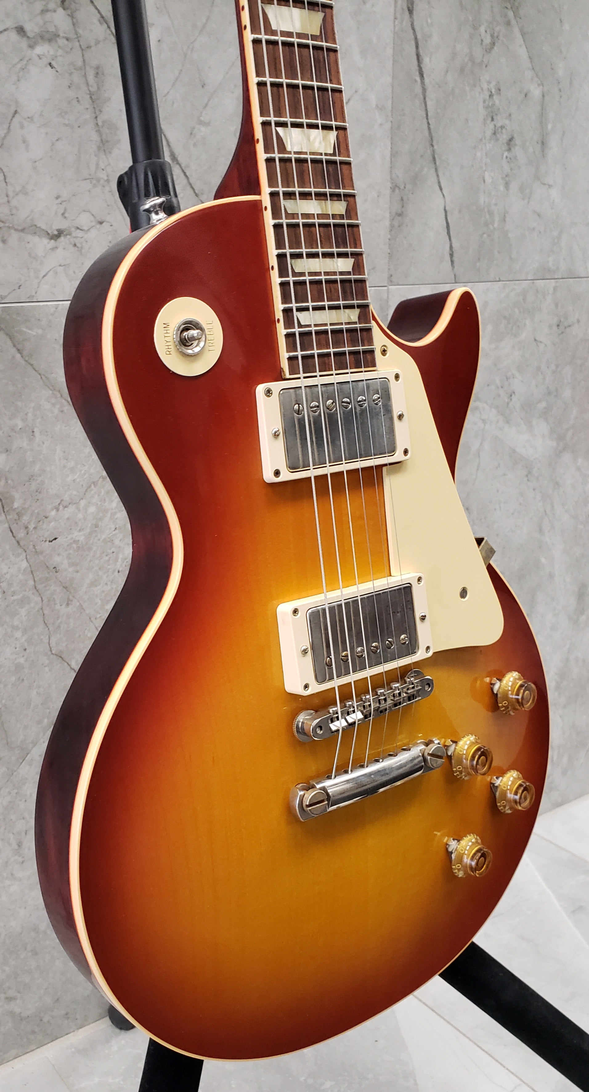 Gibson Custom Shop 1958 Les Paul Standard Reissue VOS Washed Cherry Sunburst SERIAL NUMBER 80790 8.2 LBS