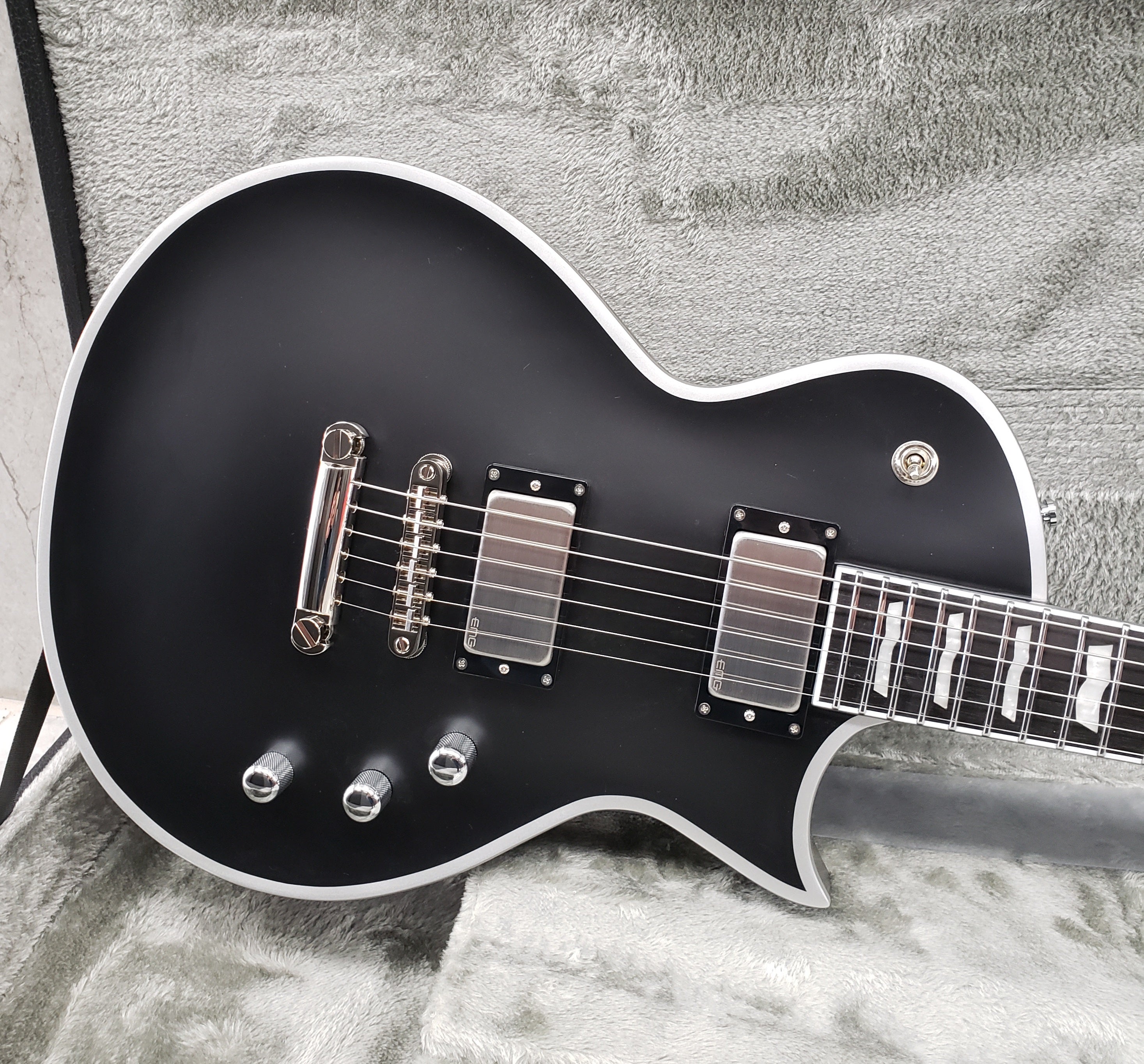 ESP EII E-II ECLIPSE BB IN BLACK SATIN MADE IN JAPAN EIIECBBBLKSS