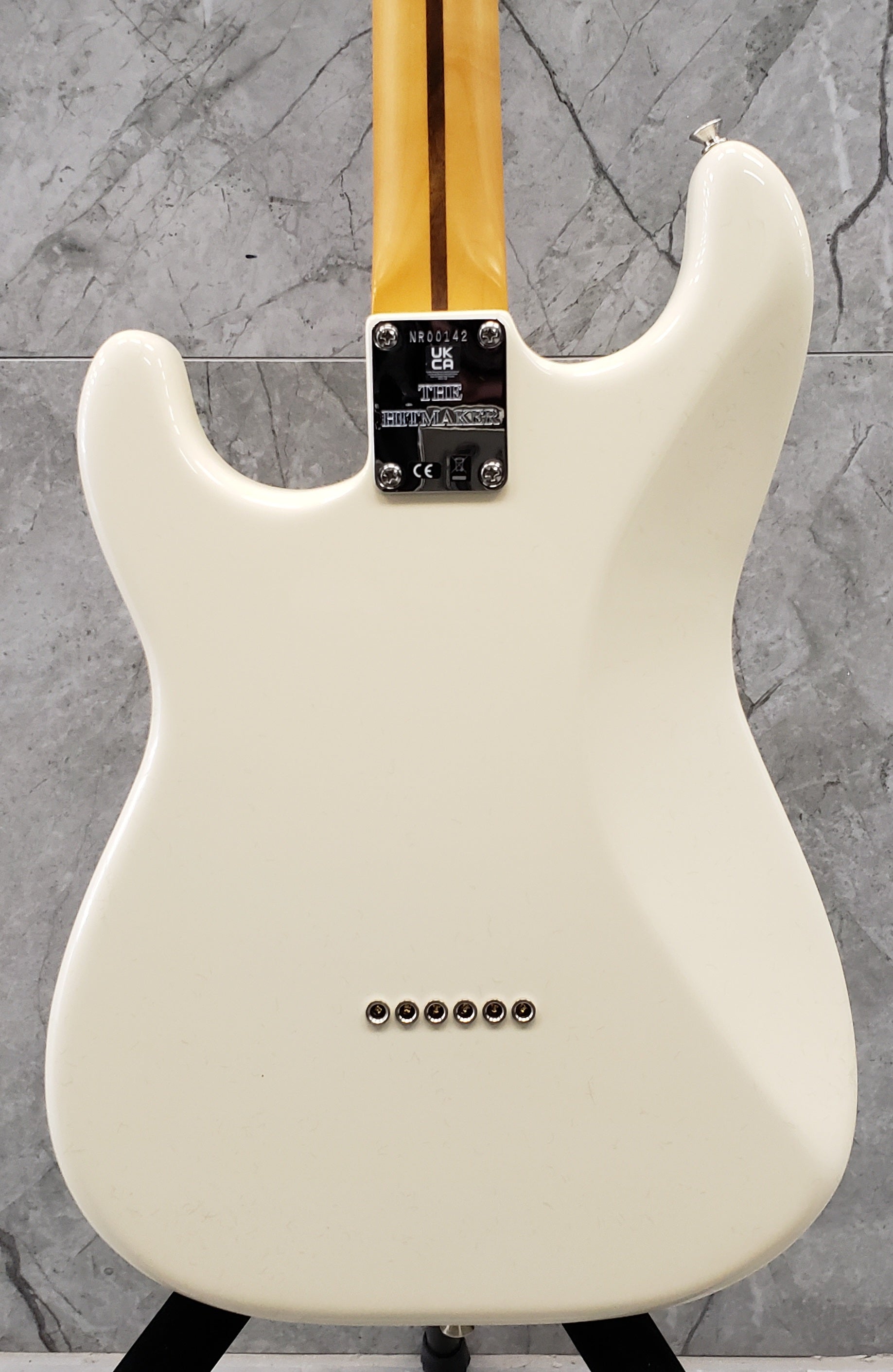 Fender Nile Rodgers Hitmaker Stratocaster Maple Fingerboard Olympic White MODEL 0115922705