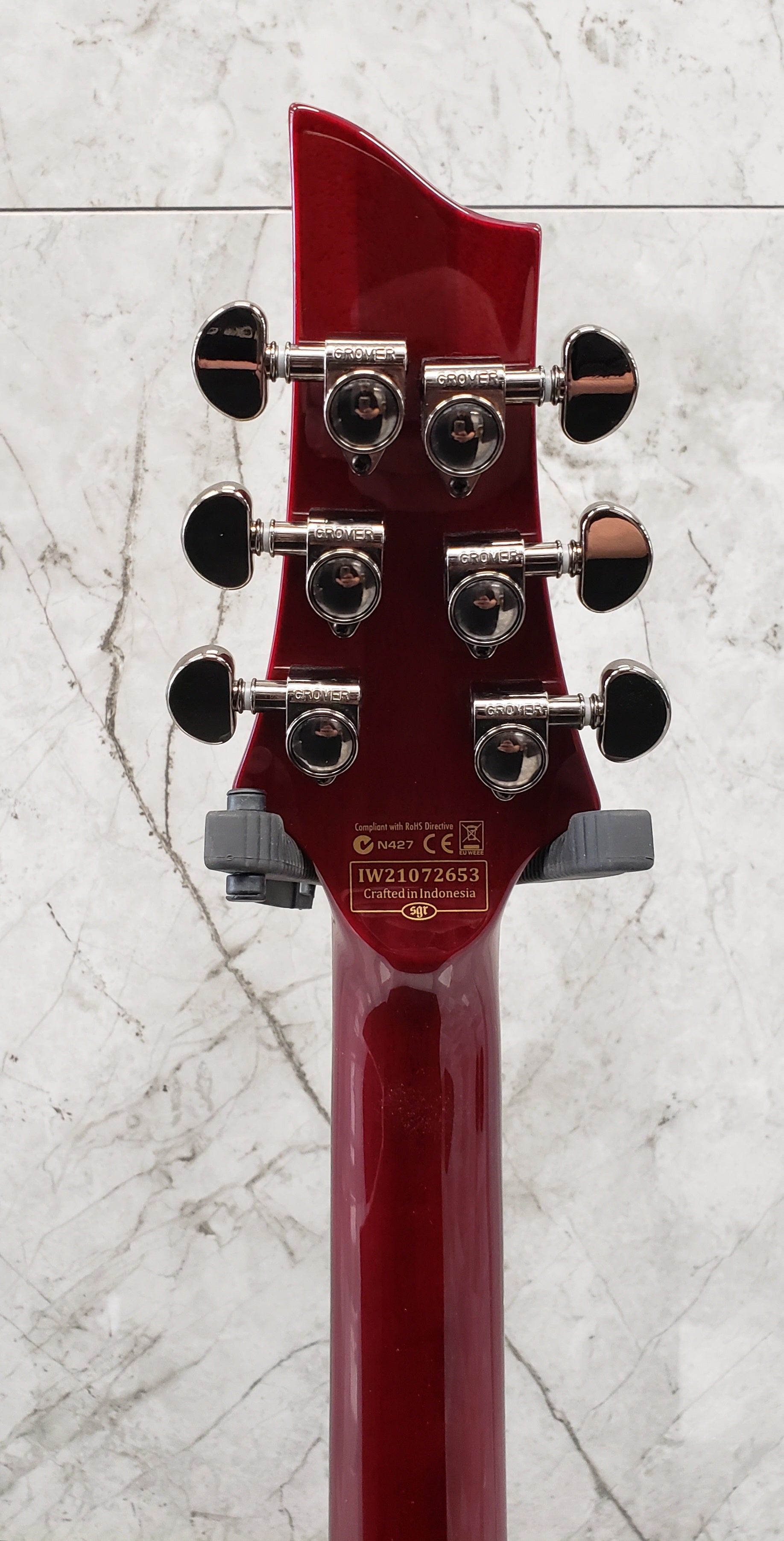 Schecter Hellraiser Series HR-C-1-FR-BCH Black Cherry Guitar with Floyd Rose and EMG 81TW/89 1794-SHC SERIAL NUMBER IW21072653 - 7.8 LBS