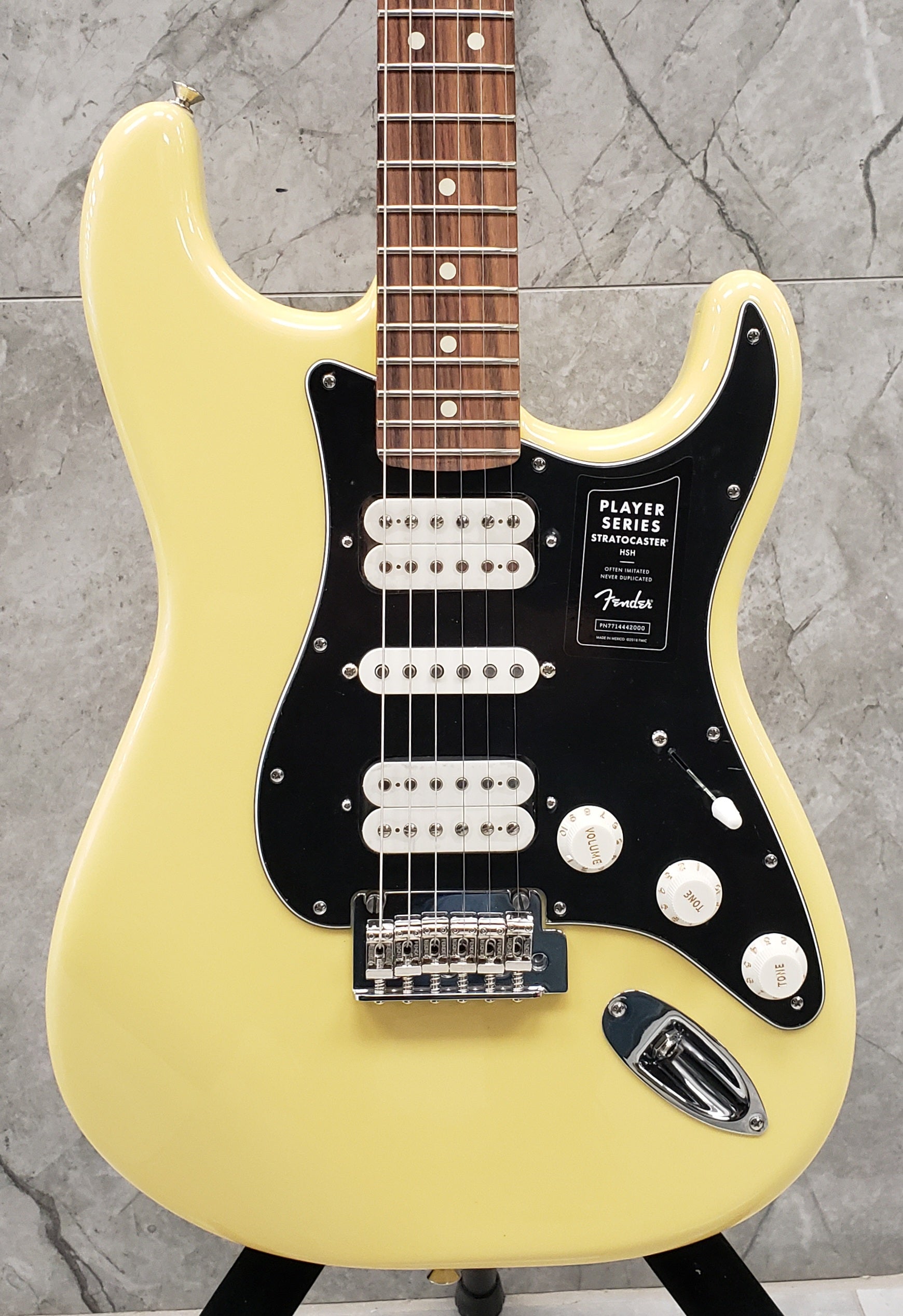 Fender Player Stratocaster HSH Buttercream 0144533534