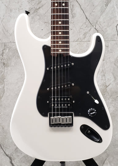 CHARVEL Jake E Lee Signature Pro-Mod So-Cal Style 1 HSS HT Rosewood Fingerboard Pearl White 2966253576