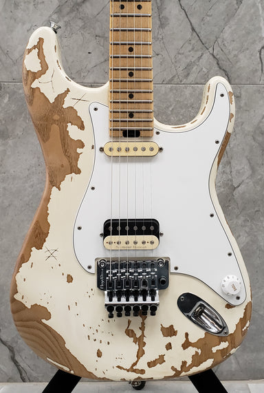 CHARVEL Henrik Danhage Limited Edition Signature Pro-Mod So-Cal Style 1 HS FR M Maple Fingerboard, White Relic 2966035855