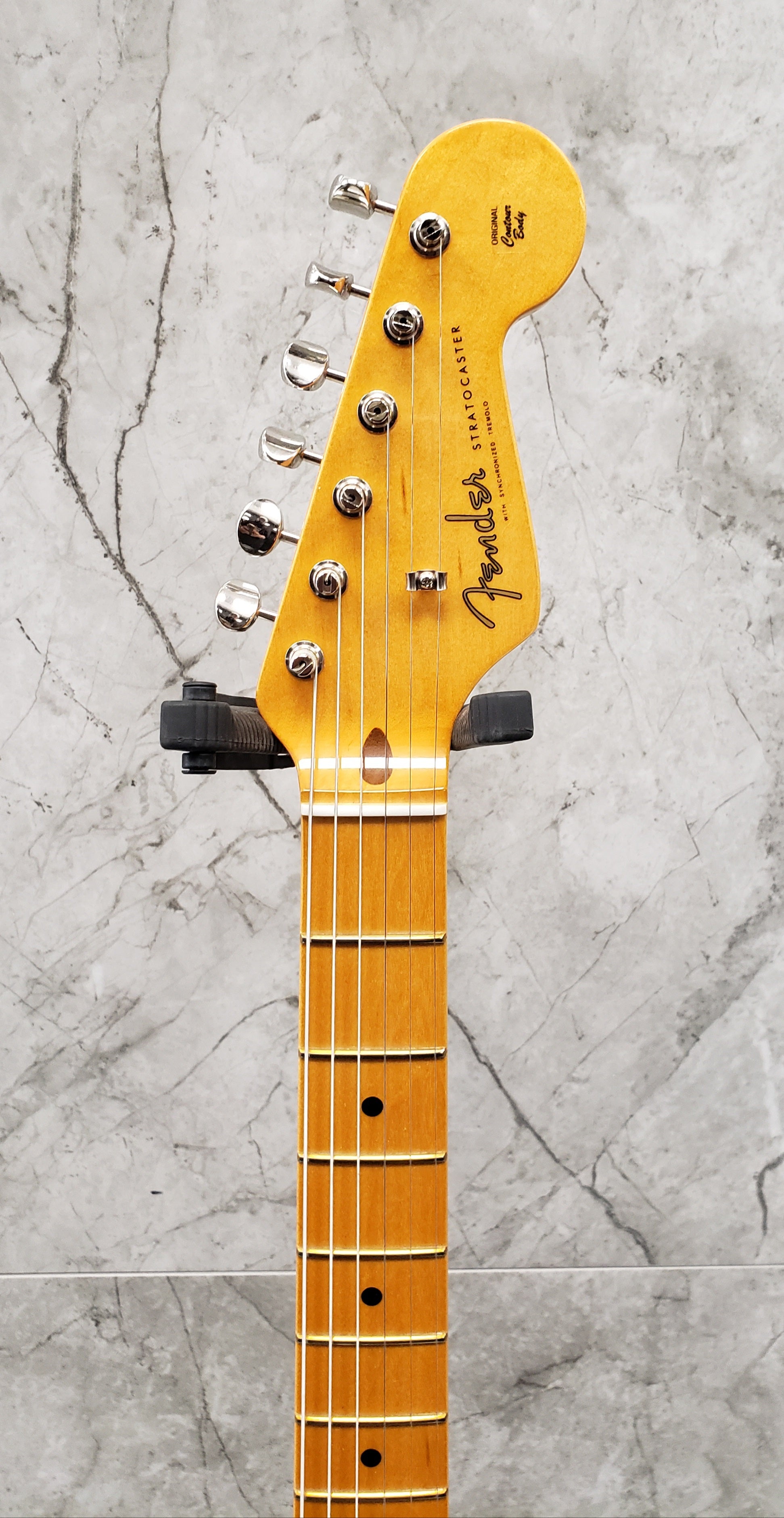 Fender Stories Collection Eric Johnson 1954 Virginia Stratocaster Maple Fingerboard 2-Color Sunburst 0117442803