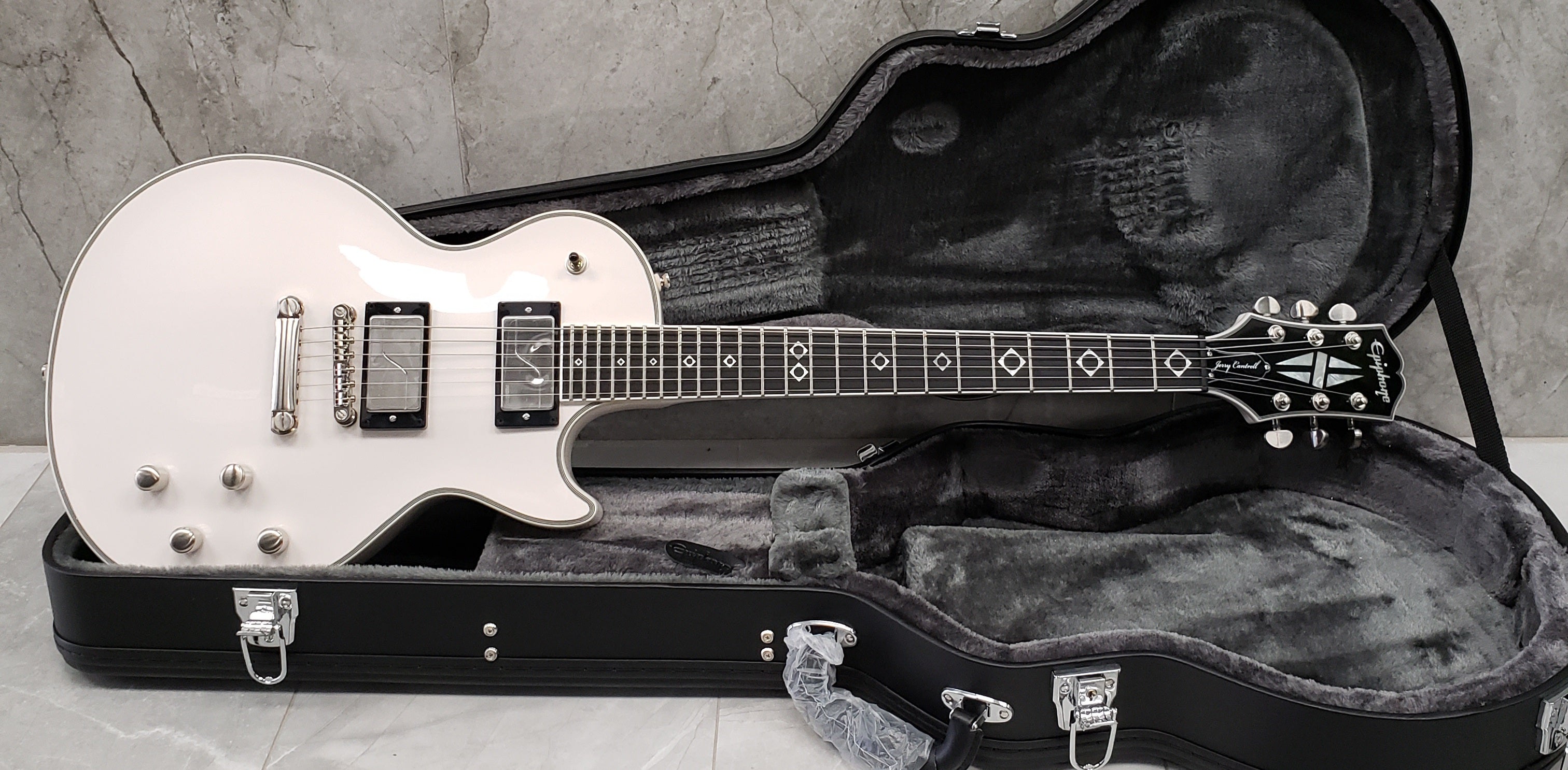 Epiphone Jerry Cantrell Les Paul Custom Prophecy Bone White EIJCLYBWNH