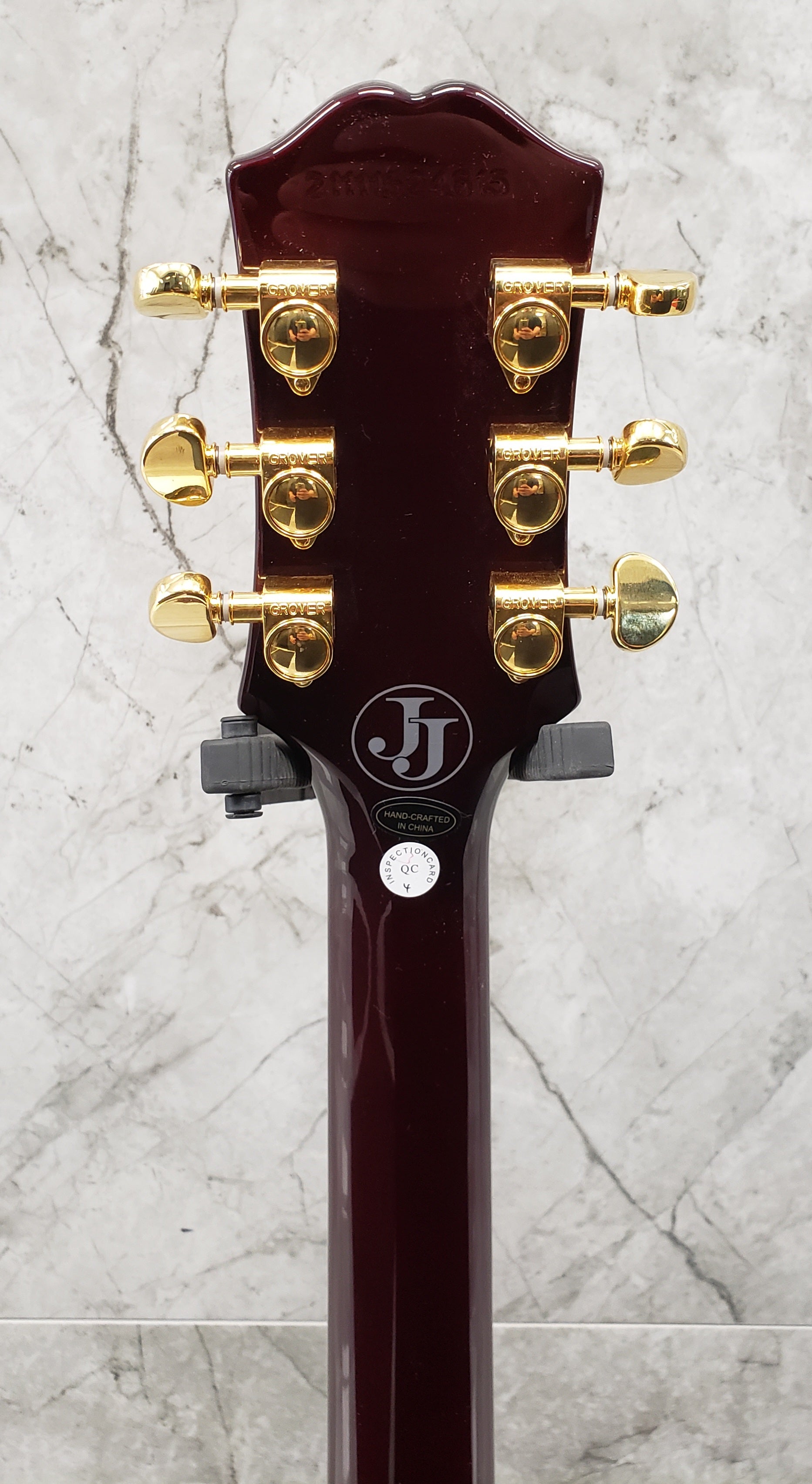 Epiphone Jerry Cantrell "Wino" Les Paul Custom in Wine Red EIJCLCWRGH