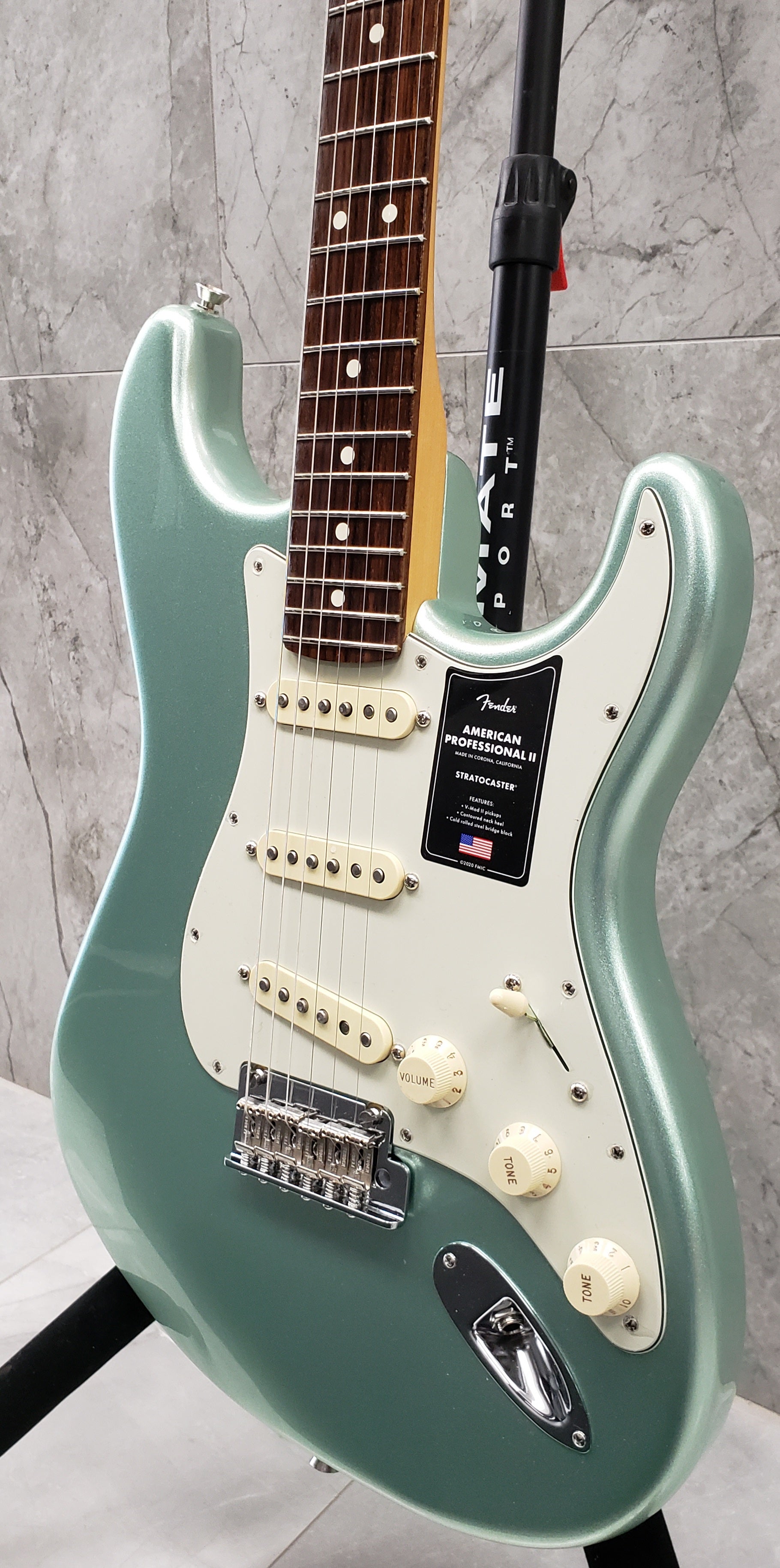 Fender American Professional II Stratocaster Rosewood Fingerboard Mystic Surf Green F-0113900718