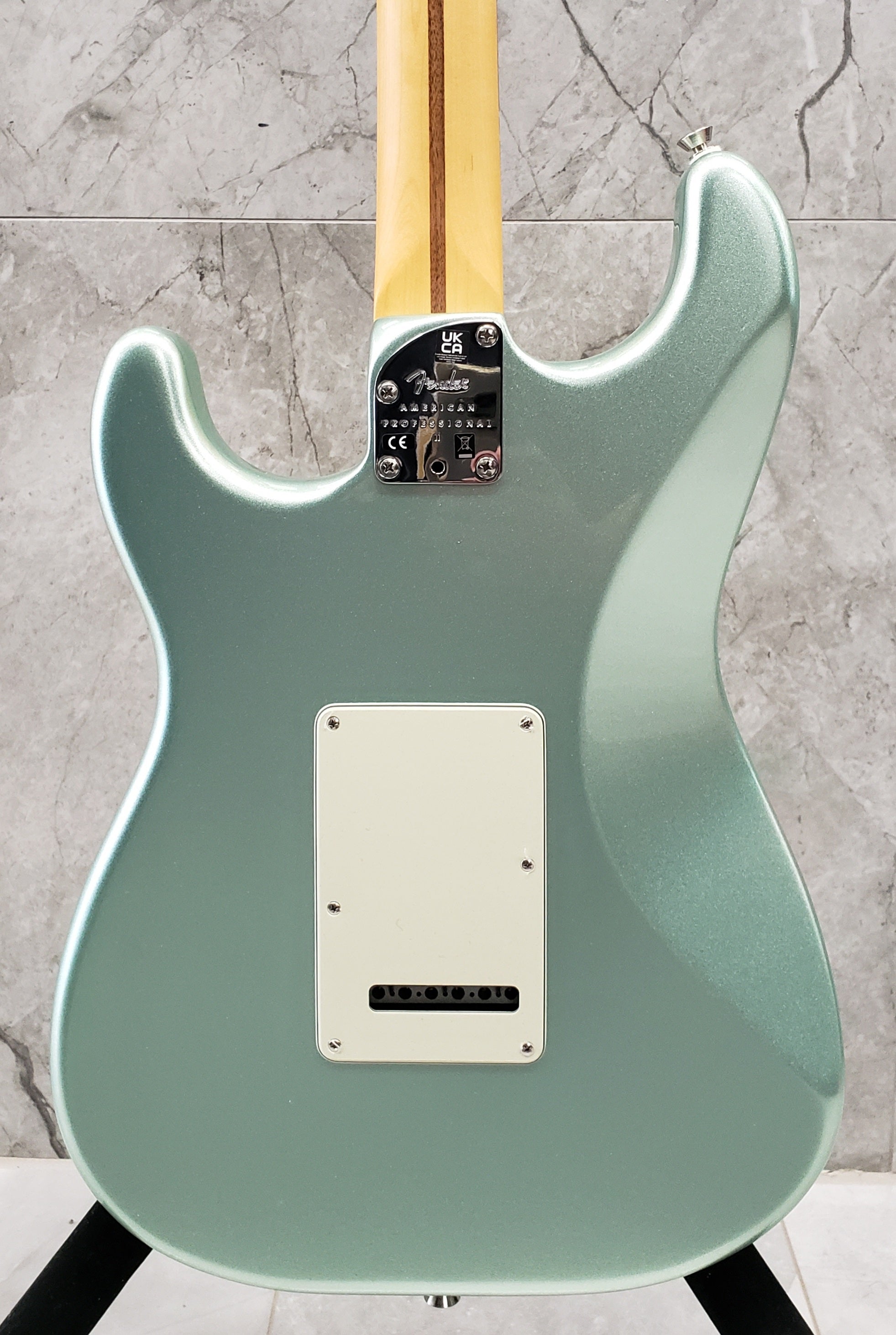 Fender American Professional II Stratocaster Rosewood Fingerboard Mystic Surf Green F-0113900718