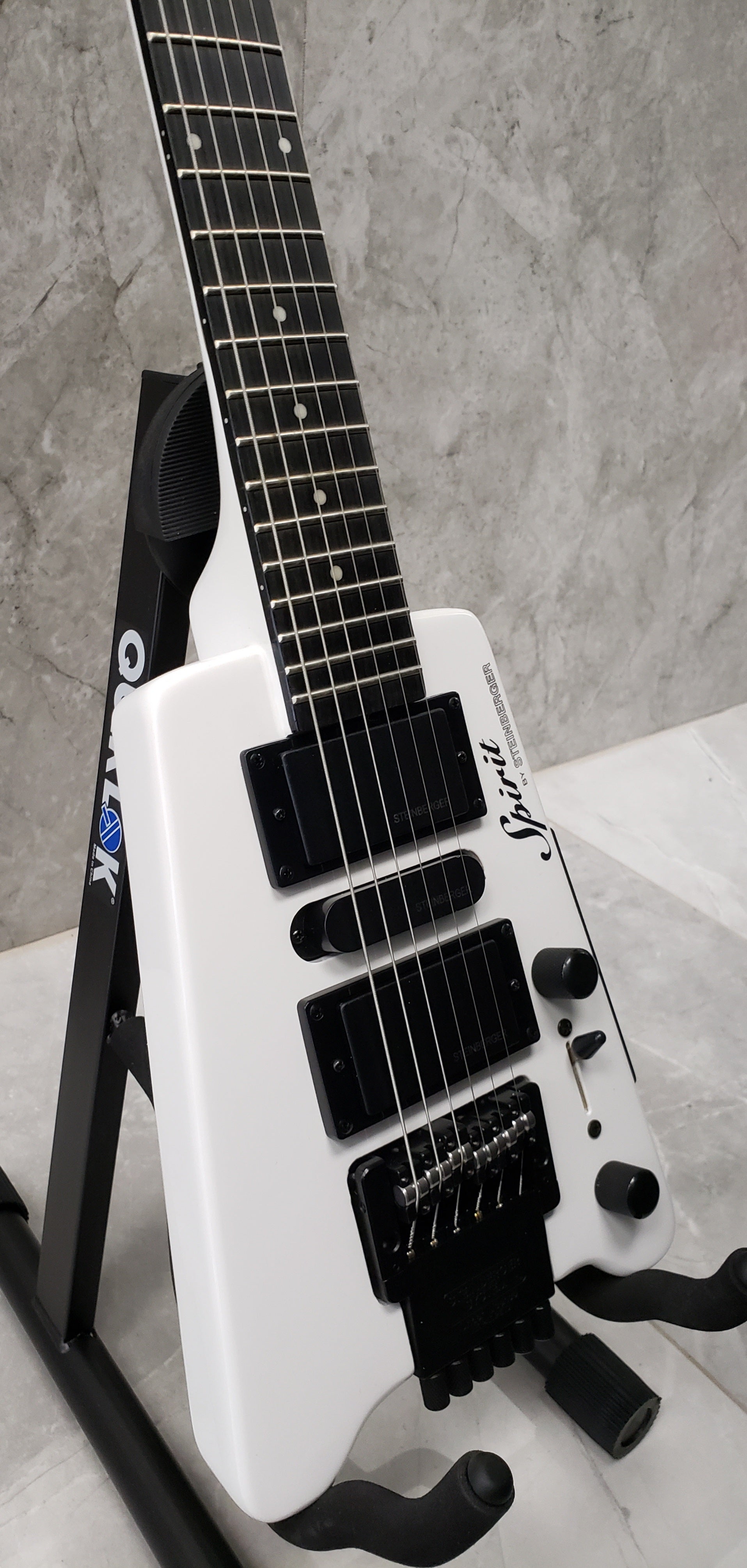 爆買い! STEINBERGER Spirit (BLK) Deluxe GT-PRO エレキギター