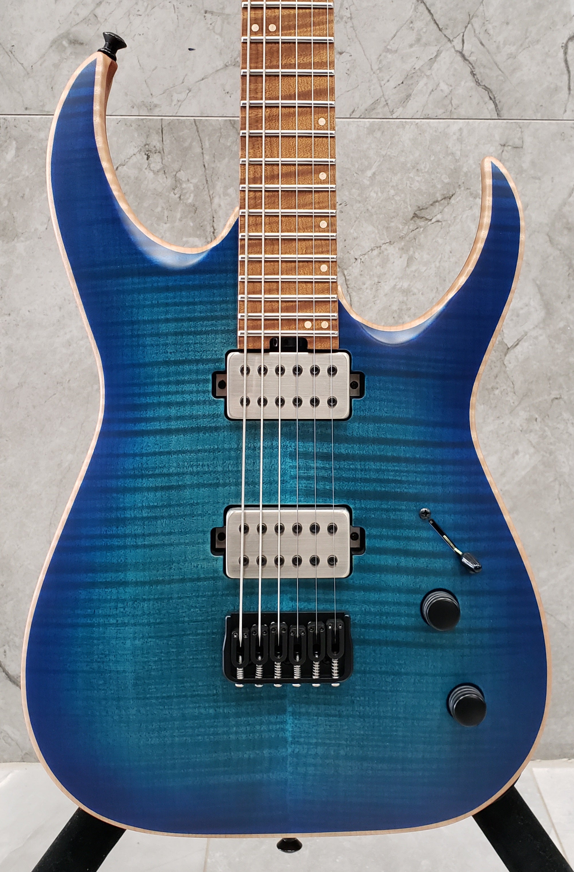Jackson Custom Shop USA Signature Misha Mansoor Juggernaut HT6FM Caramelized Flame Maple Fingerboard Satin Laguna Burst 2803366889 SERIAL NUMBER