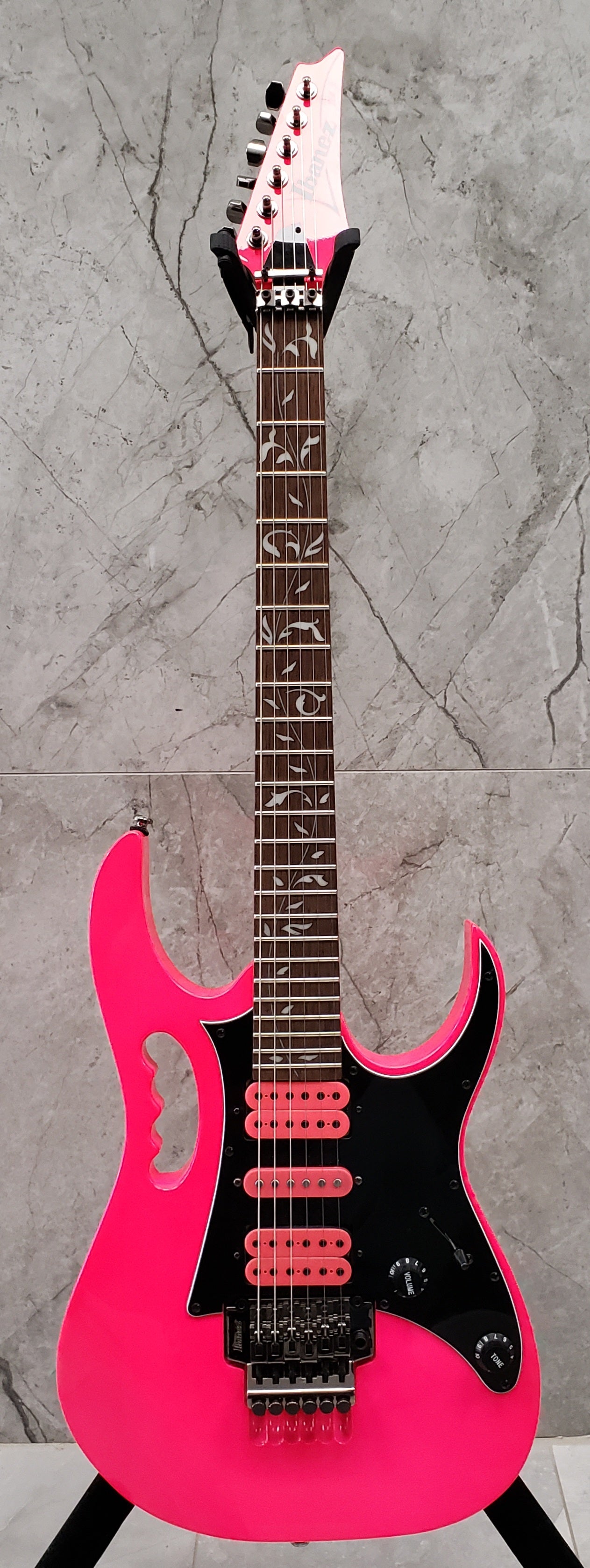 Ibanez JEMJRSPPK JR Steve Vai Pink Electric Guitar