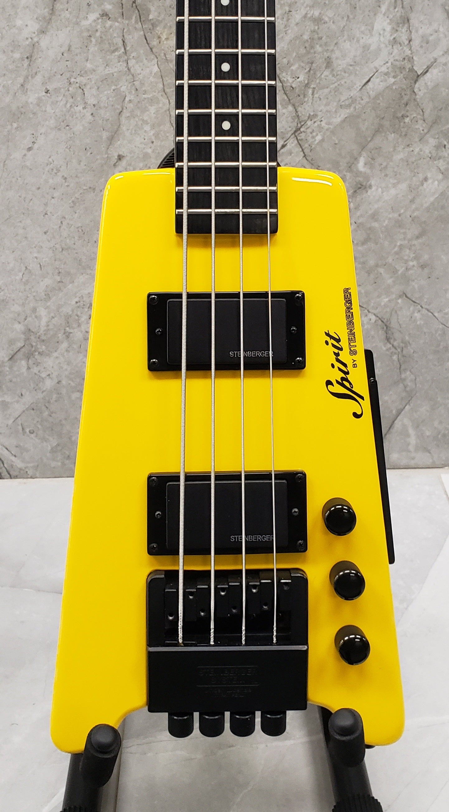 Steinberger Spirit XT-2 Standard Bass Guitar w/Gigbag - YELLOW XTSTD4HYBH