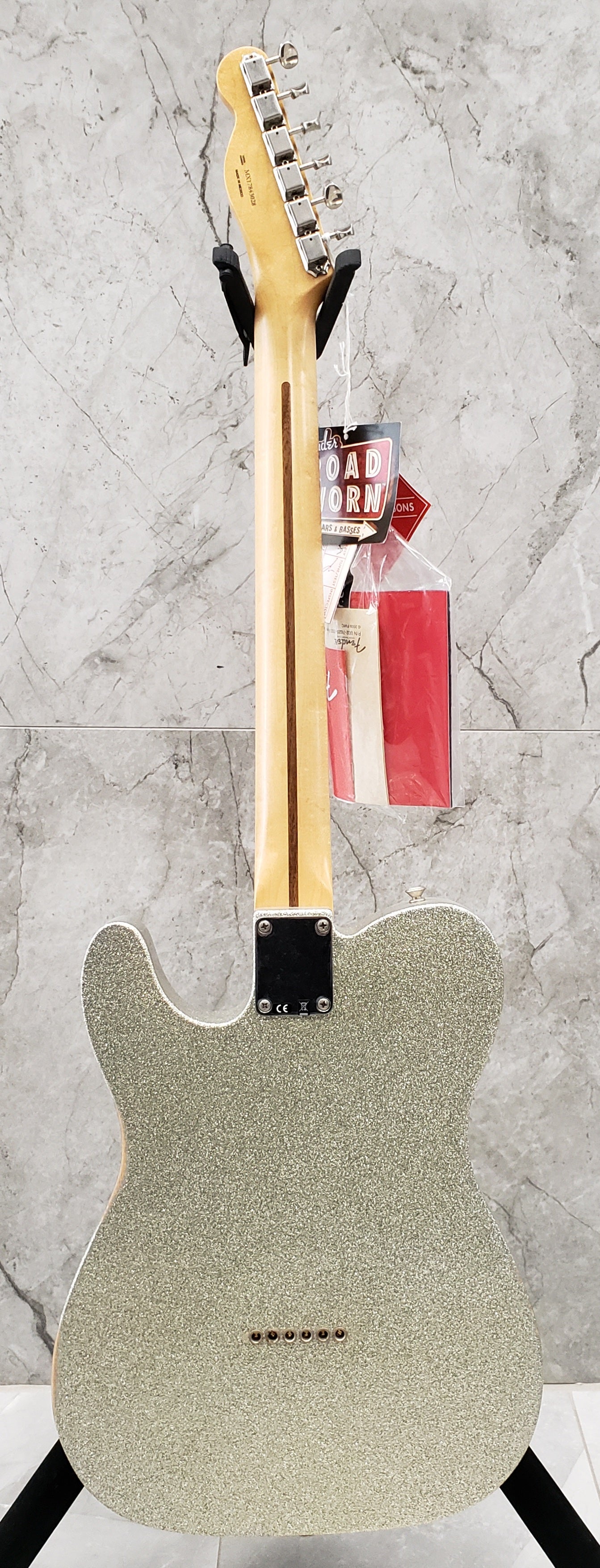 Fender Brad Paisley Signature Road Worn Telecaster INCLUDES DELUXE GIG BAG 0145902317