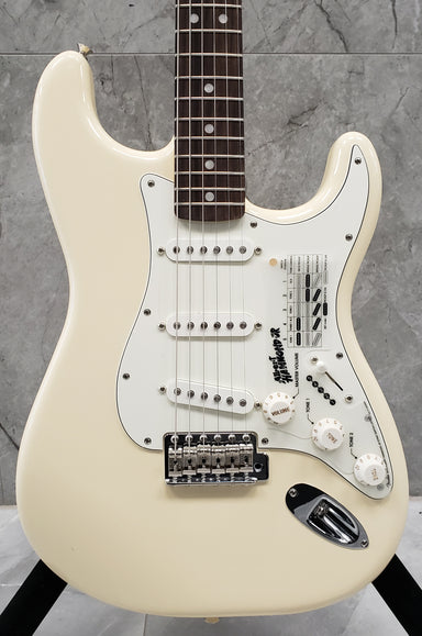 Fender Albert Hammond Jr. Signature Stratocaster Rosewood Fingerboard Olympic White 0146810305