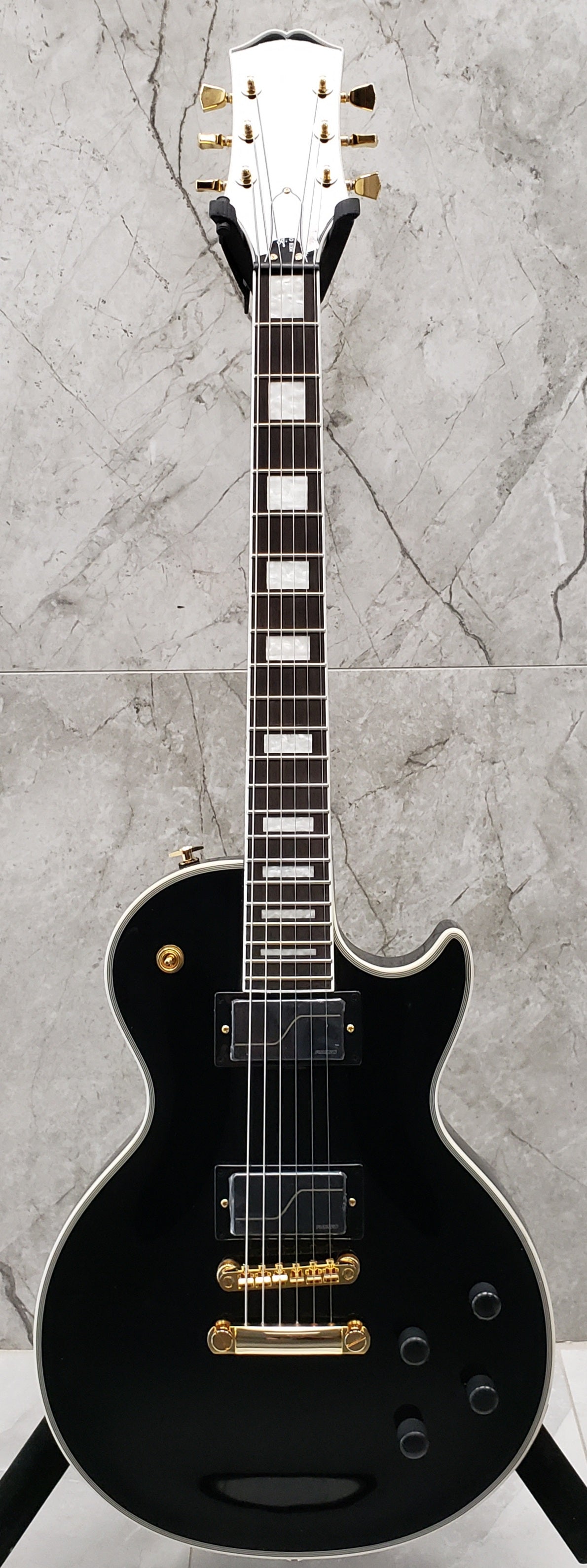 Epiphone Matt Heafy Origins Les Paul Custom - Ebony EILPCMKHEBGH