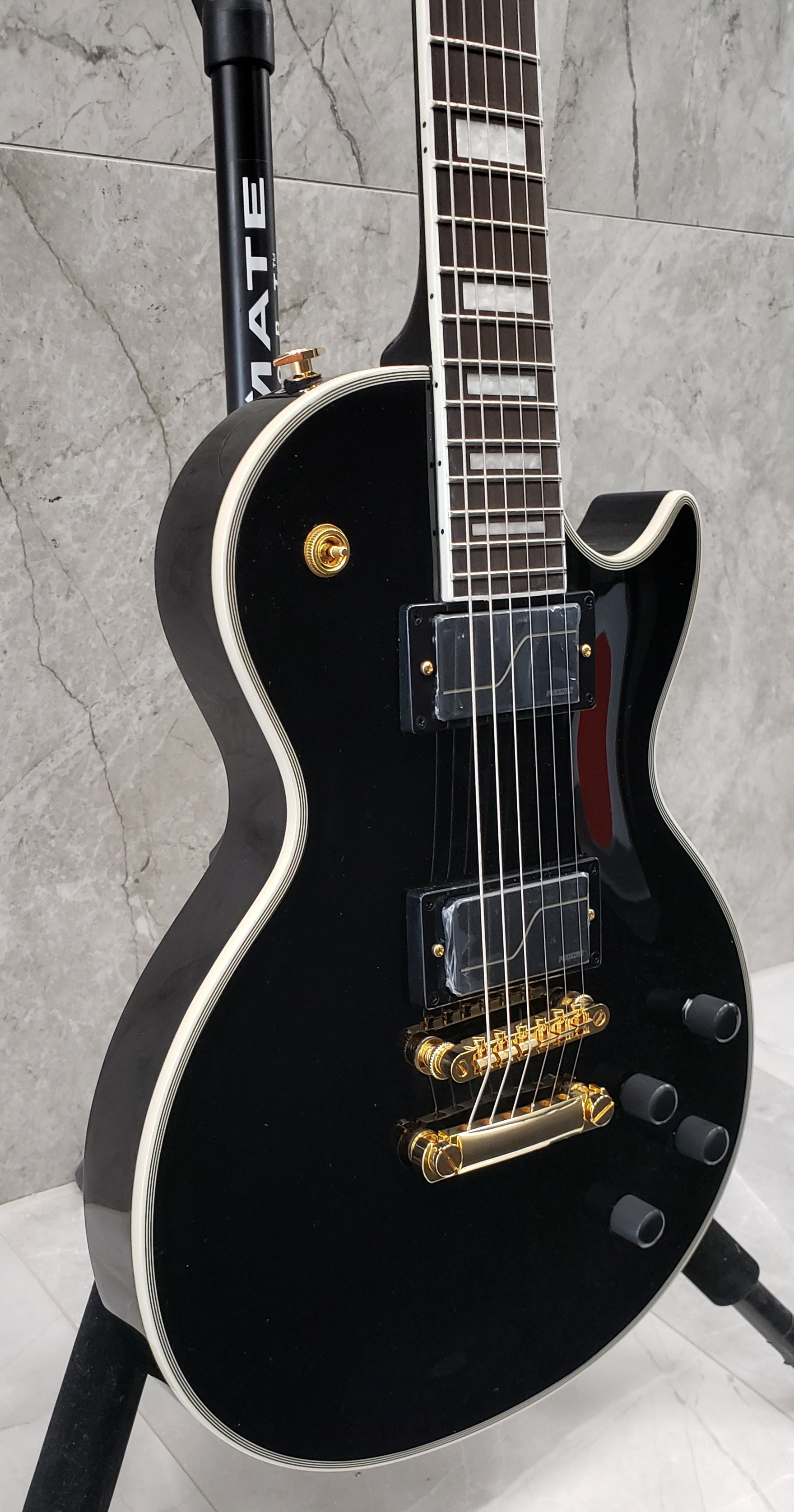 Epiphone Matt Heafy Origins Les Paul Custom - Ebony EILPCMKHEBGH