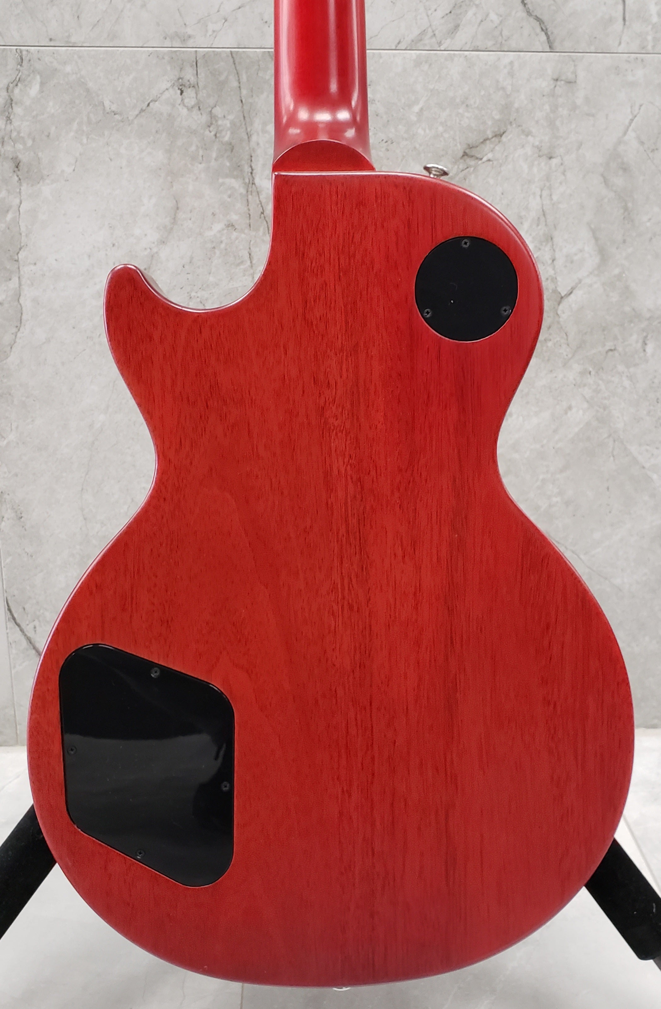 Gibson Les Paul Tribute LPTR00SCNH Satin Cherry Sunburst