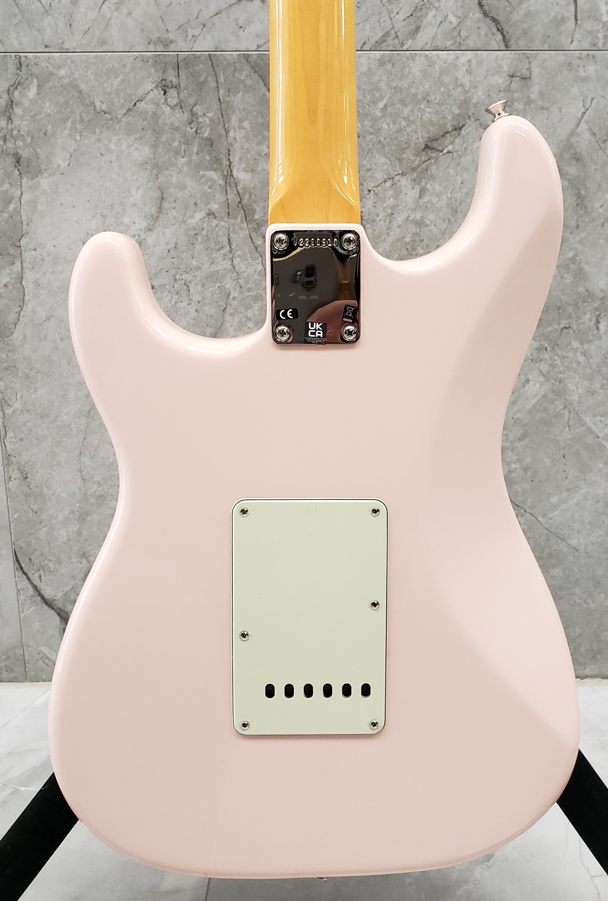 Fender American Original 60s Stratocaster Rosewood Fingerboard Shell Pink F-0110120856