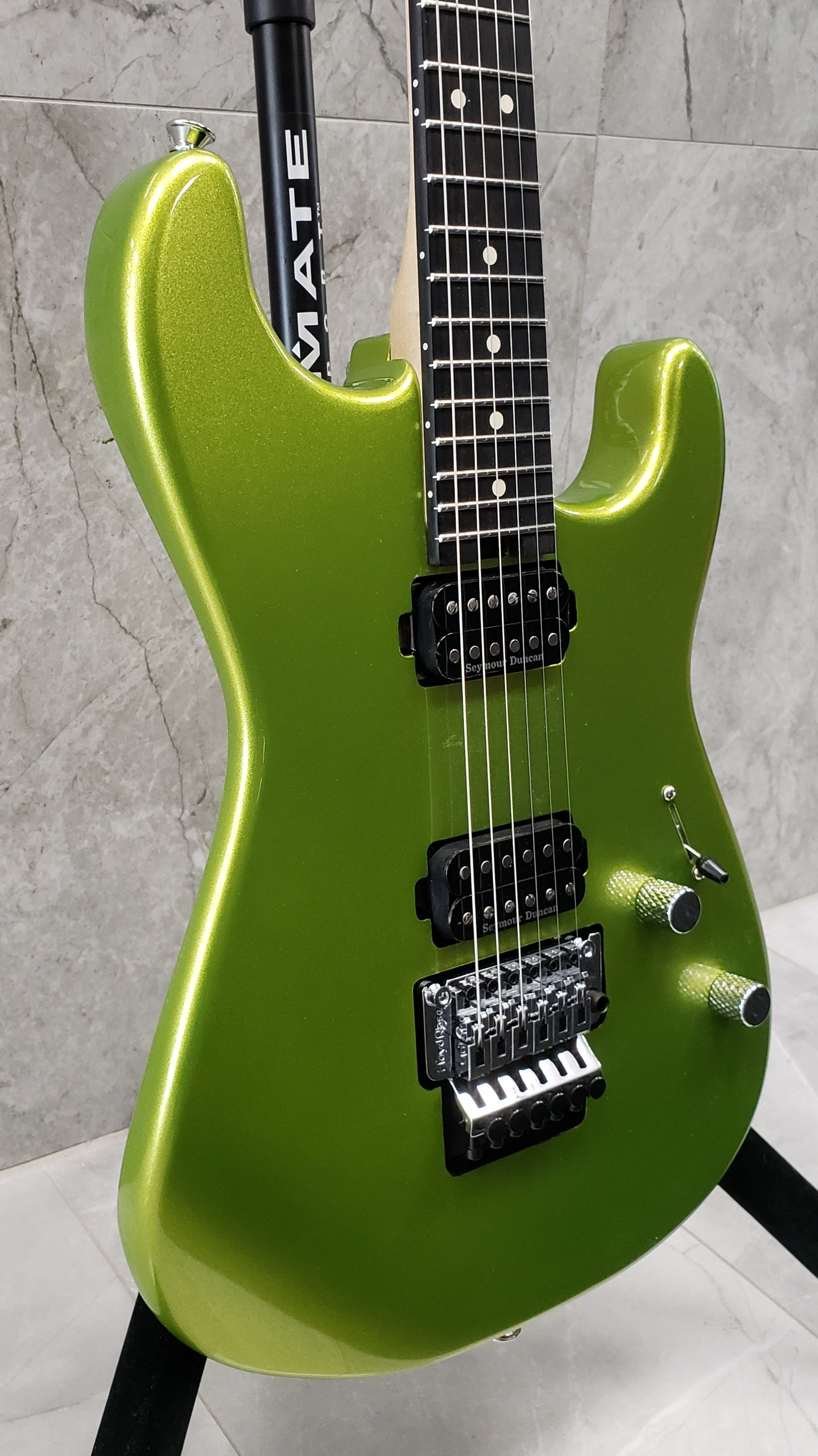 CHARVEL Pro-Mod San Dimas Style 1 HH FR E Ebony Fingerboard Lime Green Metallic 2965831518