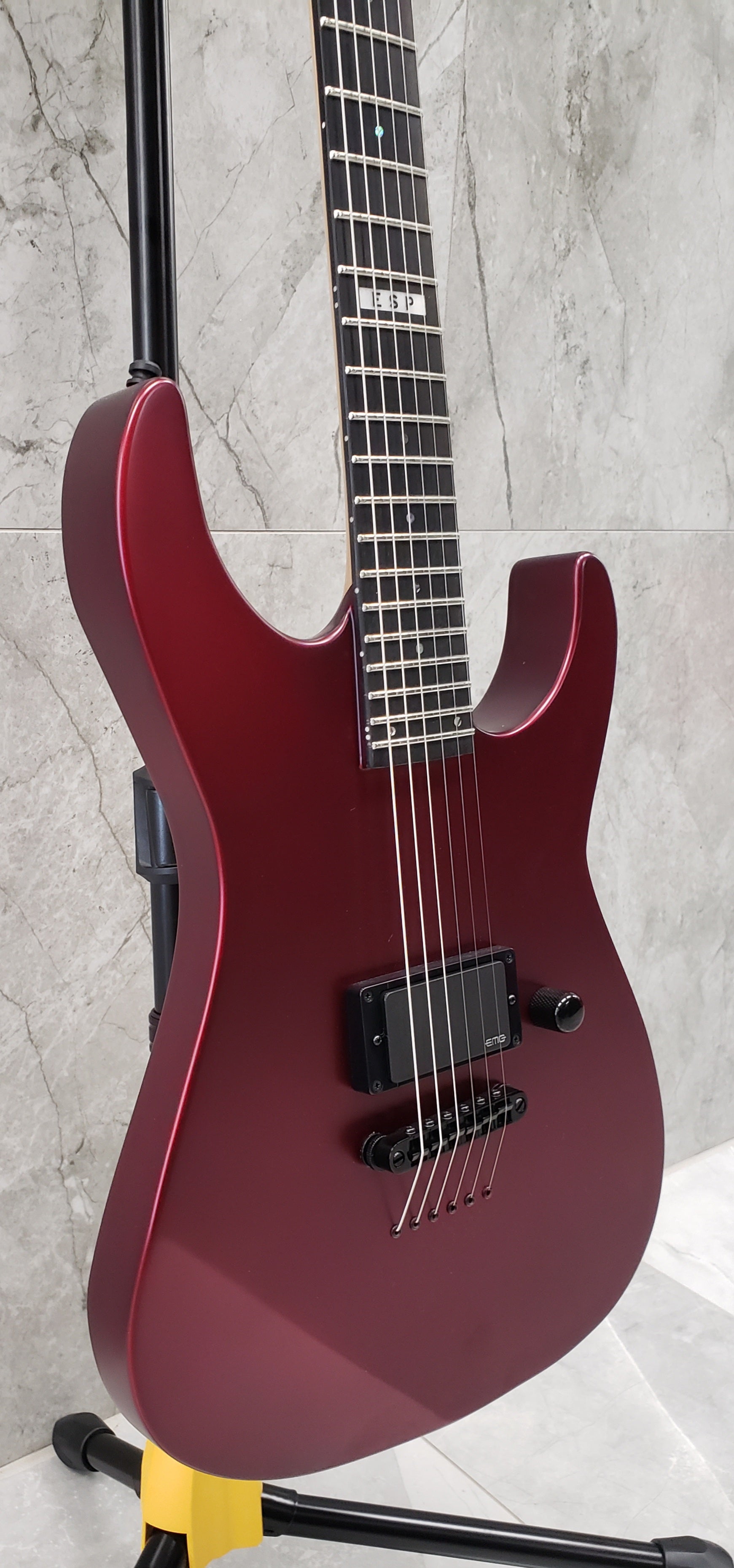 HANDPICKED ESP E-II M-I THRU NT MADE IN JAPAN NECK THRU Deep Candy Apple Red EIIMITHRUNTDCARS