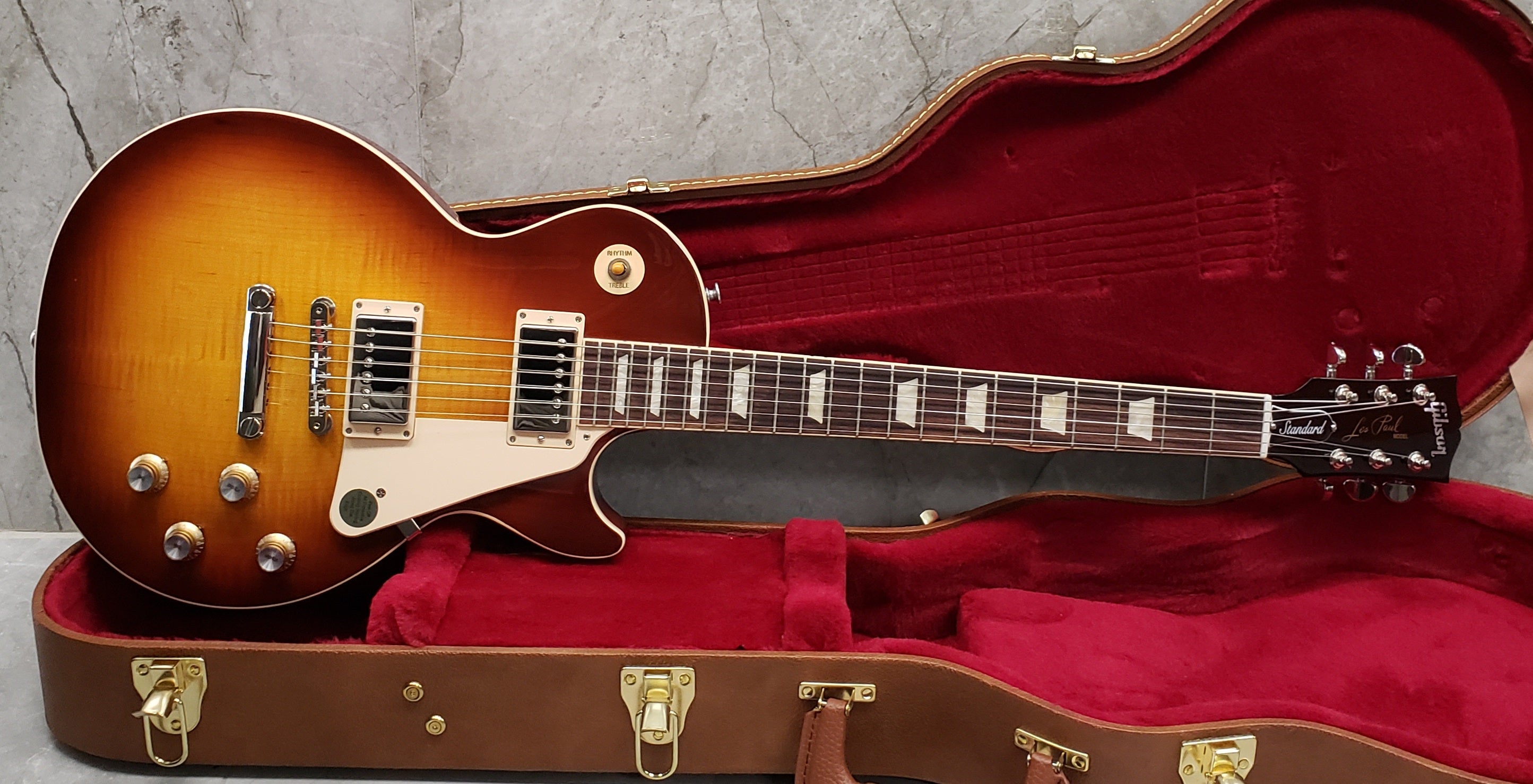 Gibson Les Paul Standard 60s Bourbon Burst LPS600BBNH SERIAL NUMBER 212520330 - 9.8 LBS 