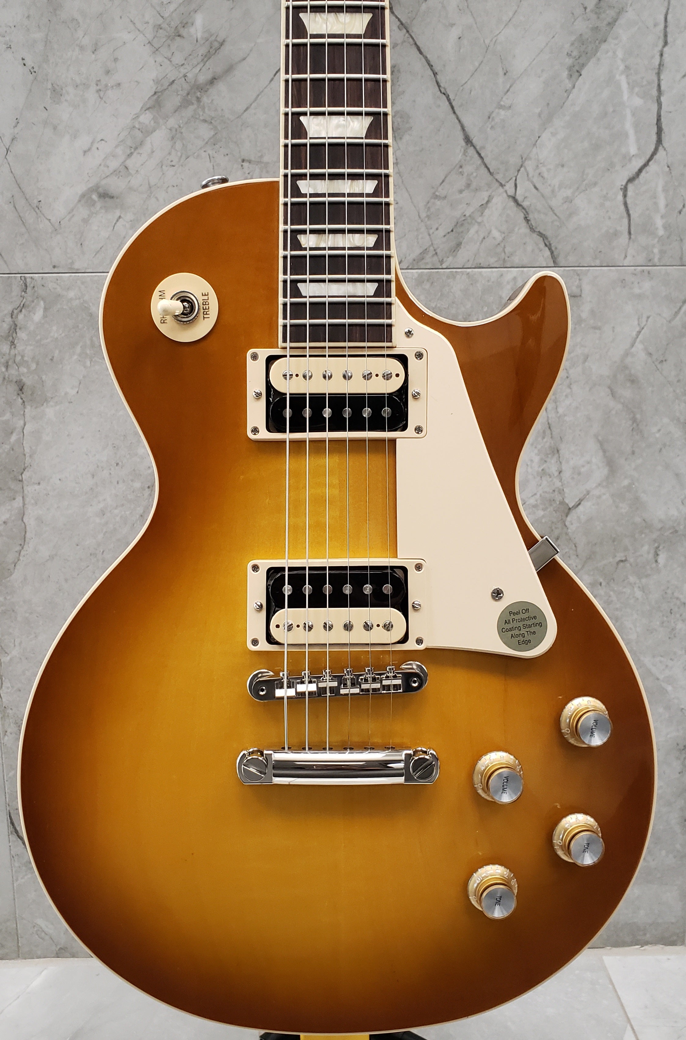 Gibson USA Les Paul Classic LPCS00HBNH Honeyburst SERIAL NUMBER 214620025 -  9.0 LBS
