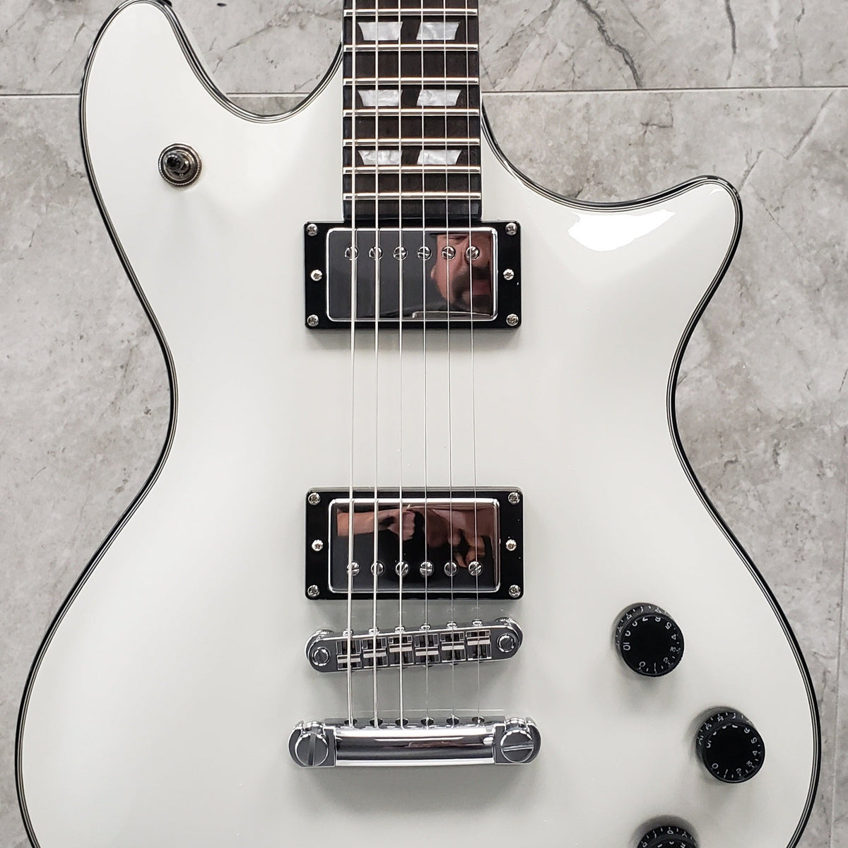 Schecter Tempest Custom Vintage White 1724-SHC — L.A. Music