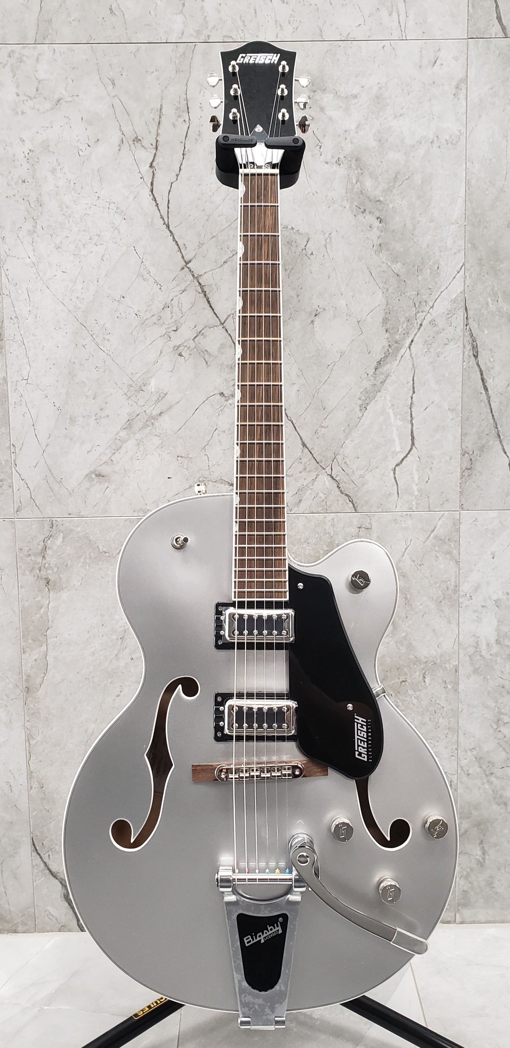GRETSCH GT Electromatic Classic Hollow Body Single Cut with Bigsby  Airline Silver