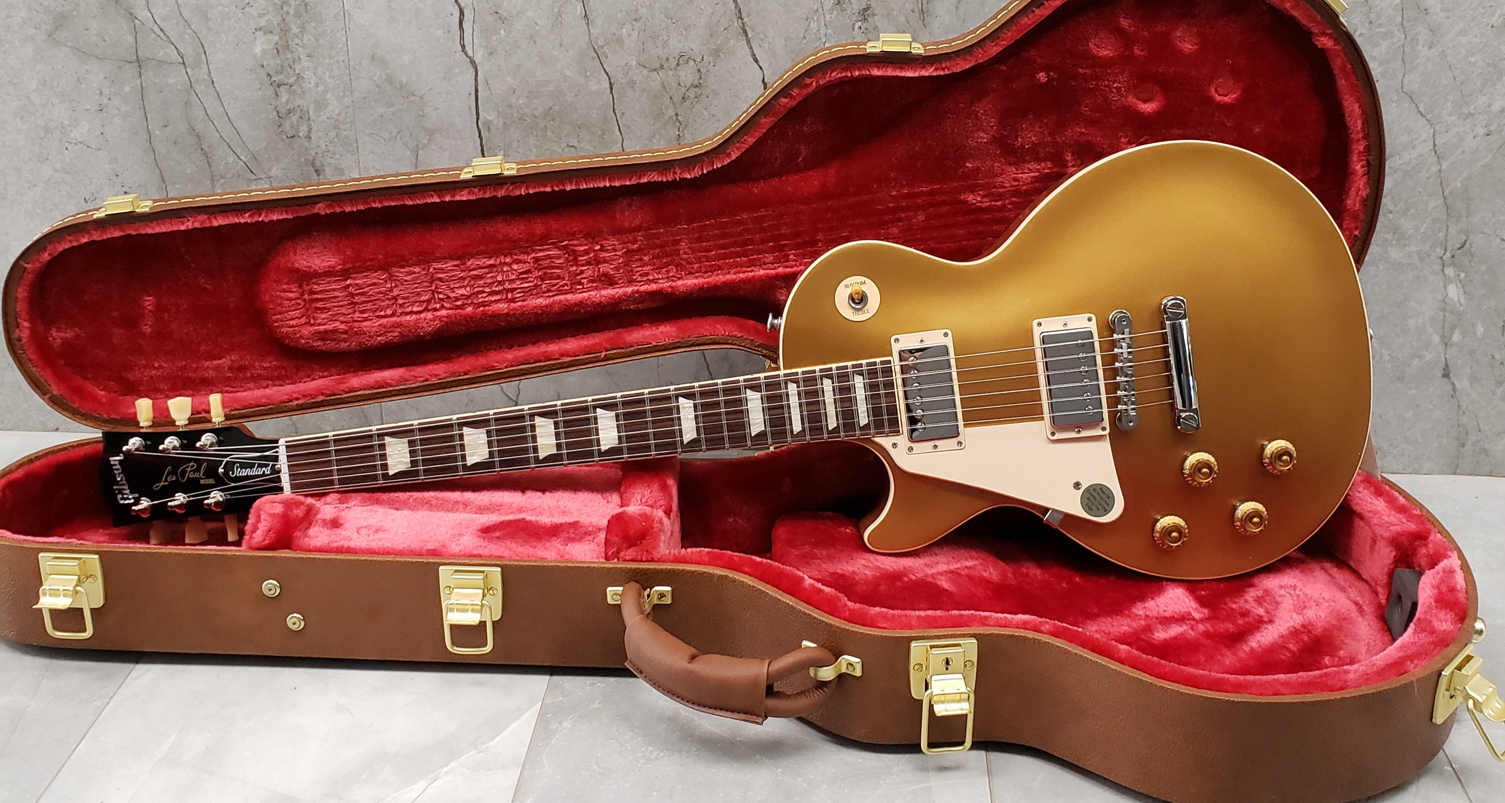 Gibson Les Paul Standard 50s Left Handed - Gold Top LPS5P00GTNHLH SERIAL NUMBER 208920024 - 10.4 LBS