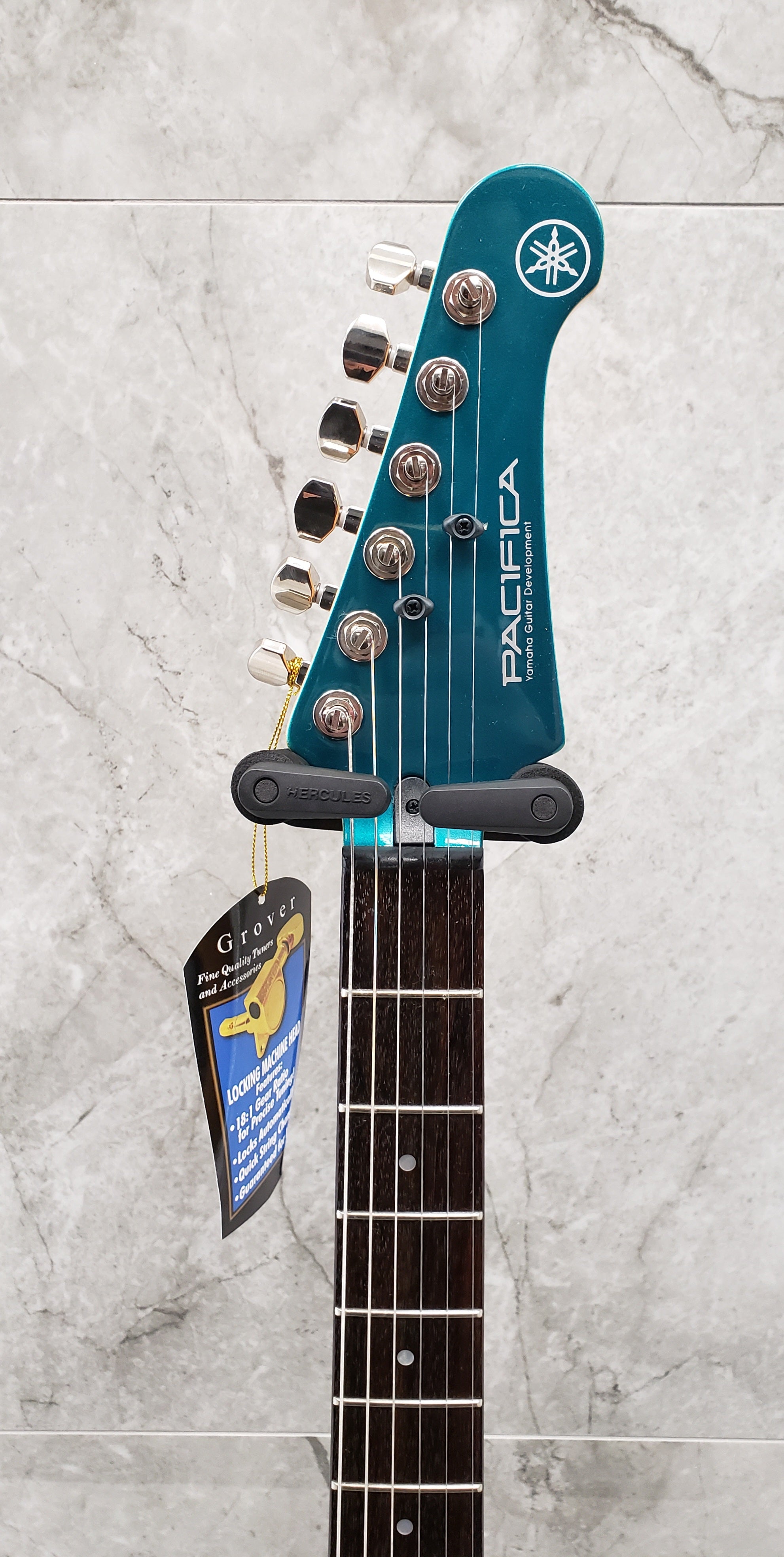 Yamaha PAC612VIIX TGM Pacifica 6-String RH Electric Guitar Teal Green Metallic