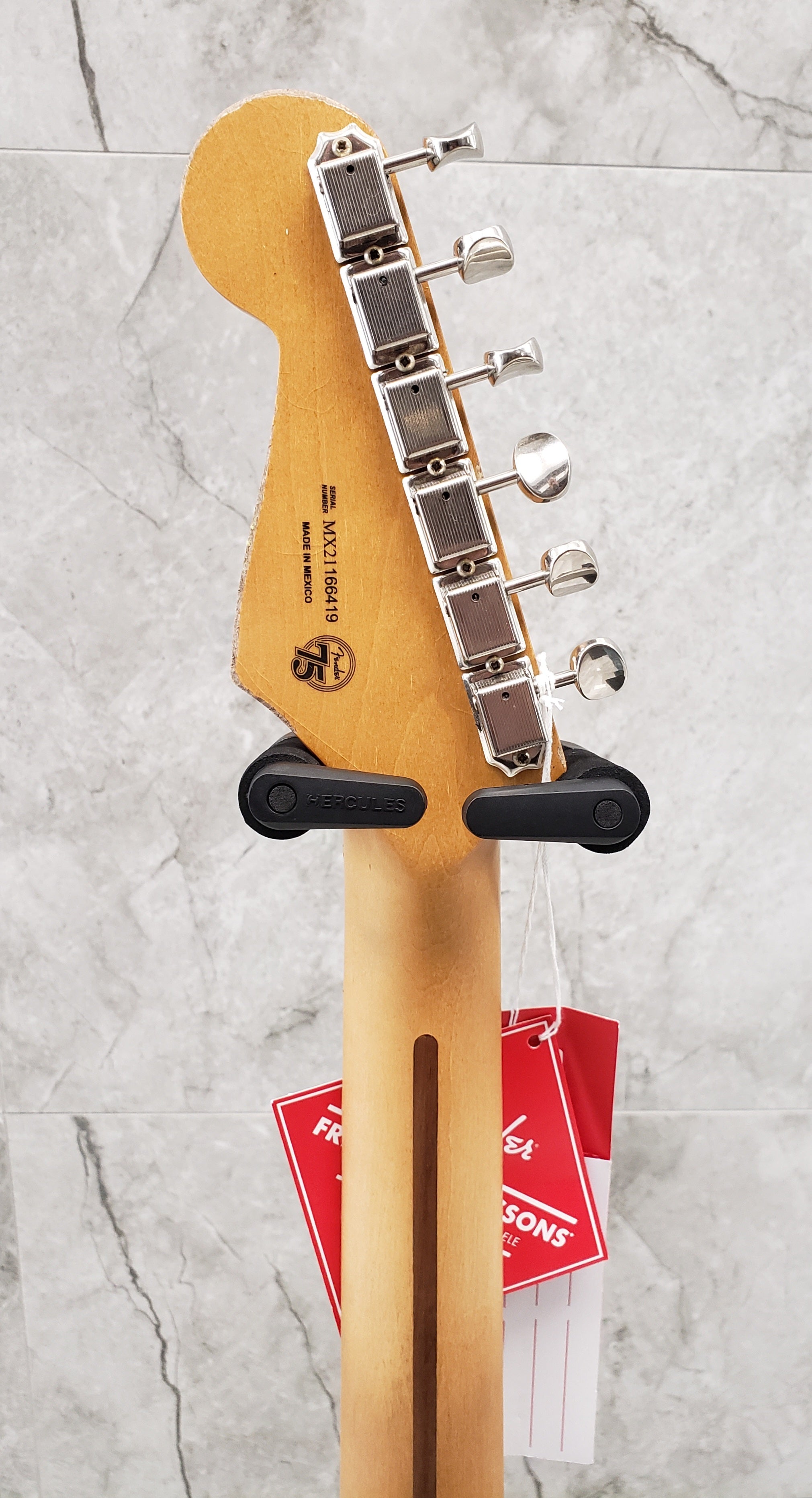 Fender Vintera Road Worn 50s Stratocaster Maple Fingerboard Surf Green F-0149972357