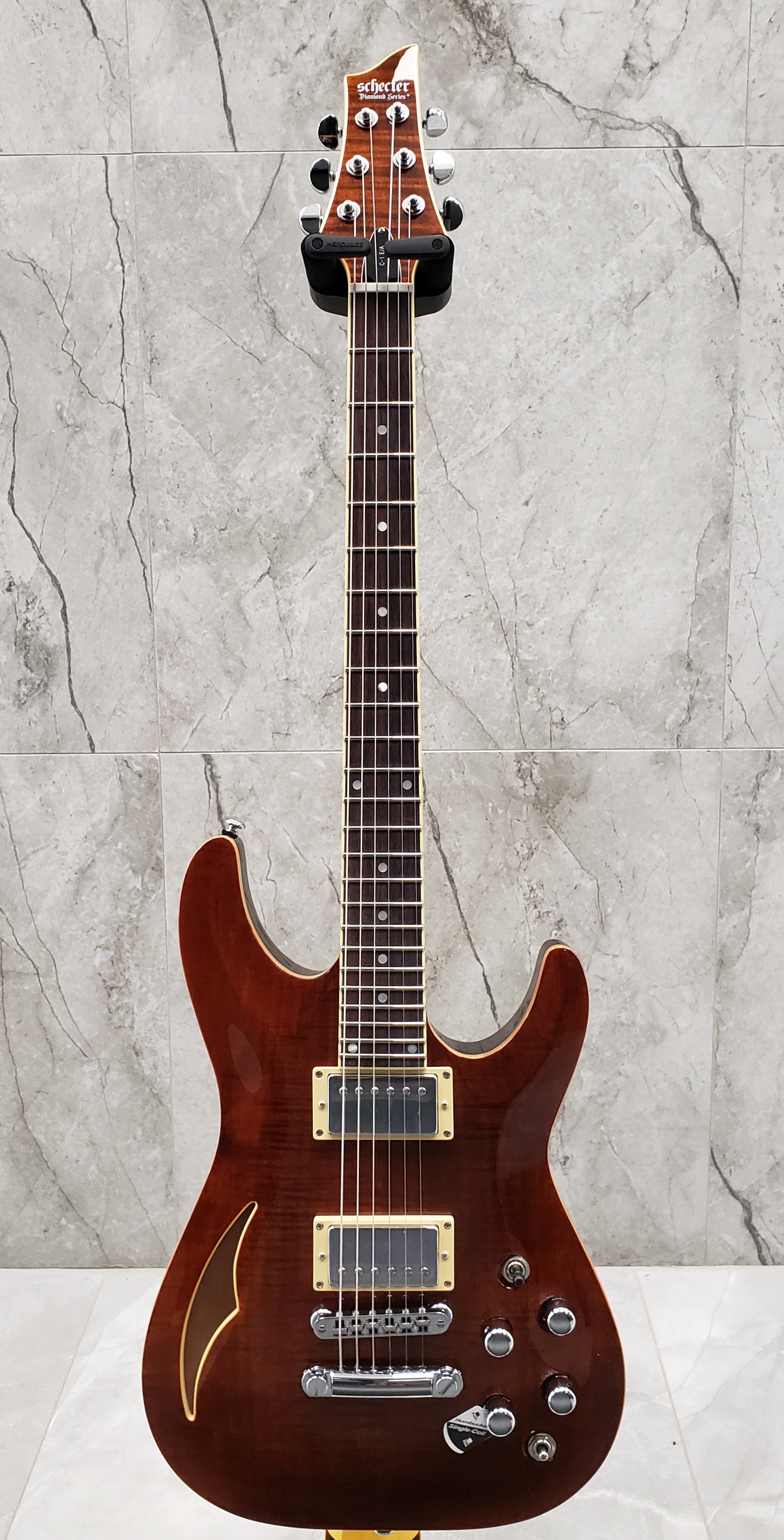 Schecter C-1 E/A Semi-hollowbody Electric Guitar Mahogany Body Flame Maple Top - Rosewood Fingerboard - Cat's Eye 640-shc