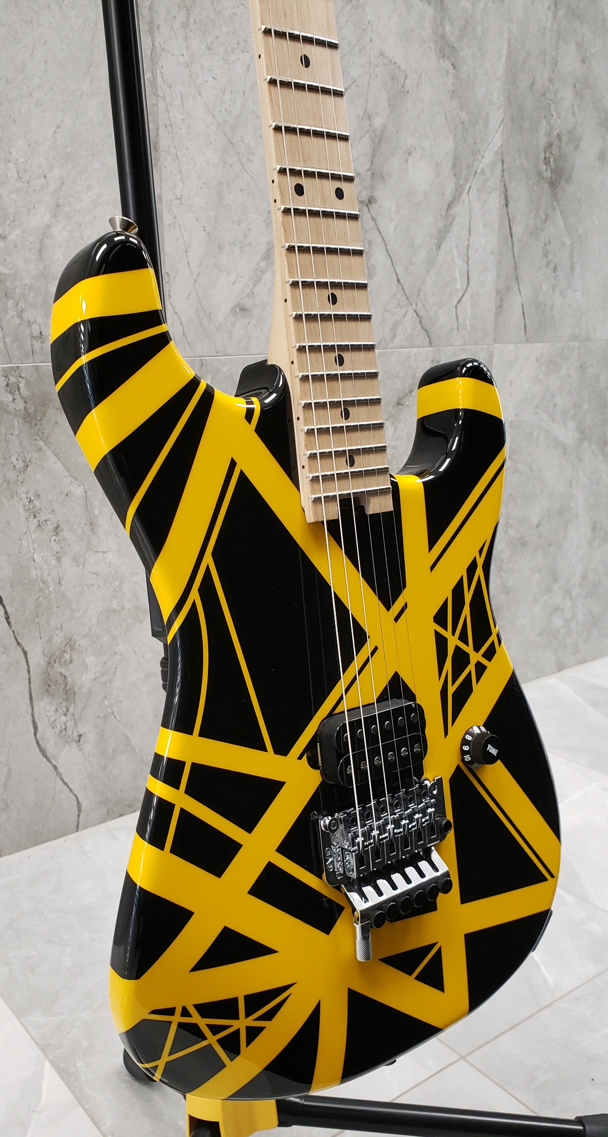 Evh striped series black with yellow stripes deals