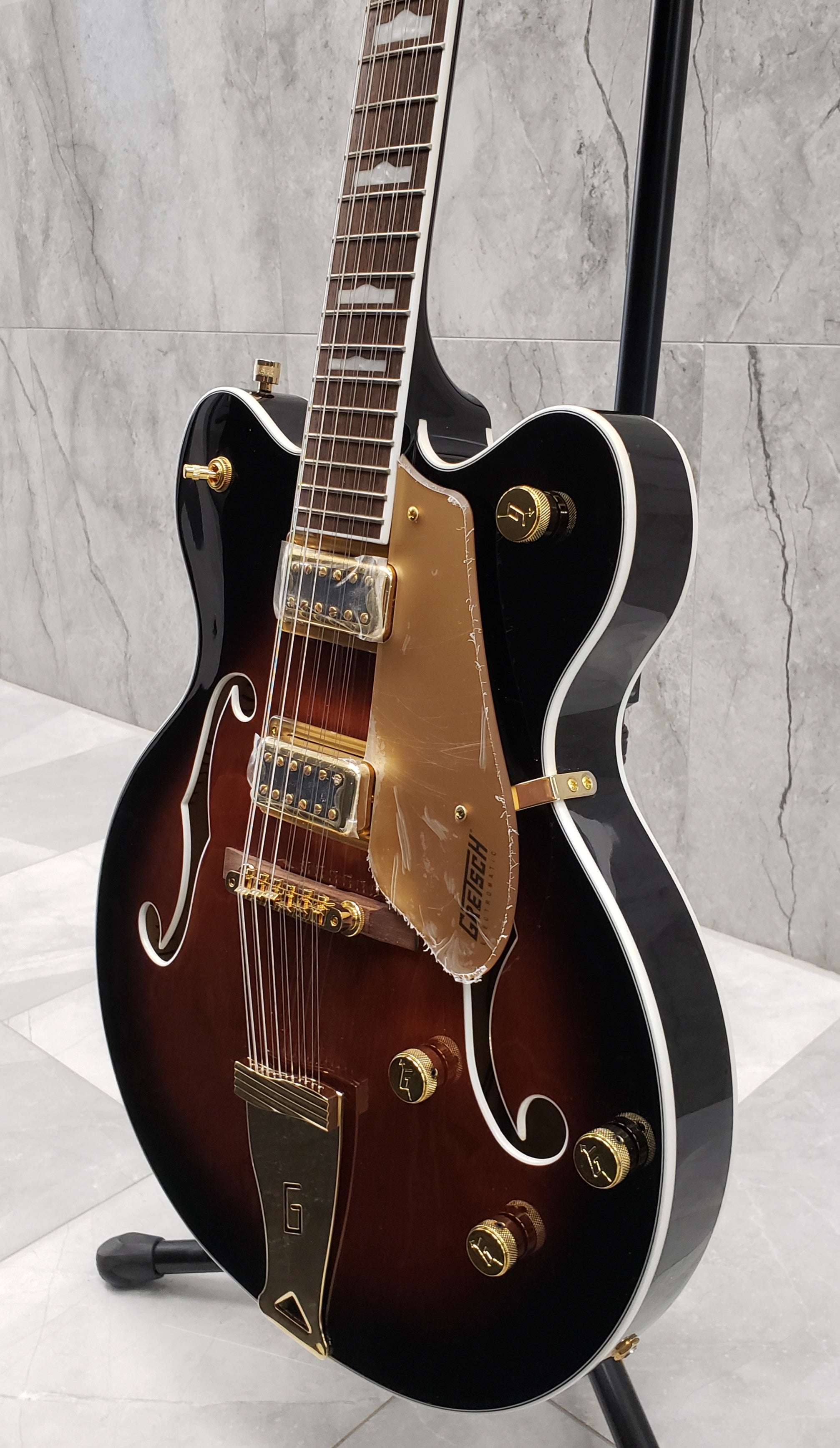GRETSCH G5422G-12 Electromatic Classic Hollow Body Double-Cut 12 String with Gold Hardware Single Barrel Burst 2516319593