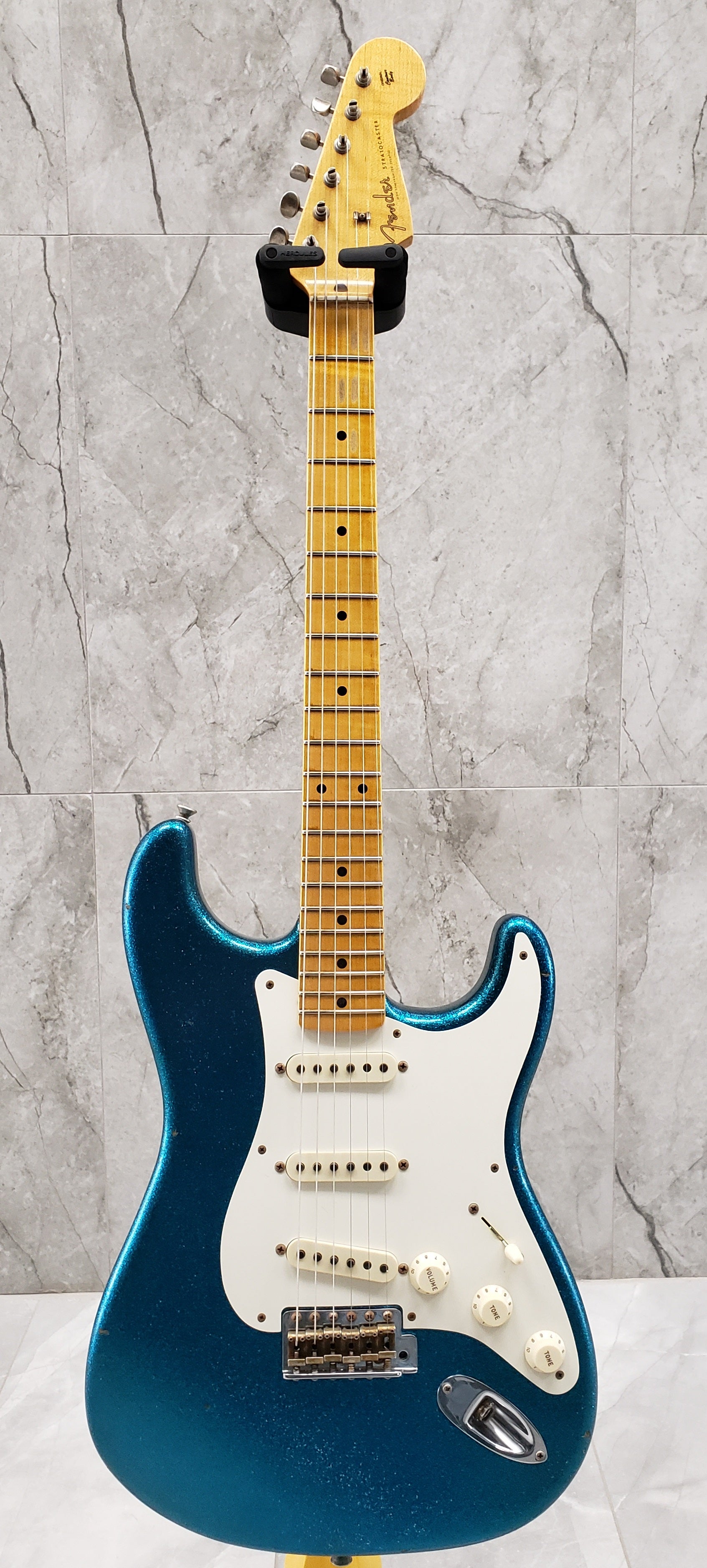 Fender Custom Shop 1957 Stratocaster Journeyman Relic Aged Blue Sparkle 9230010813 - Serial Number - R83429 - 7.4 LBS