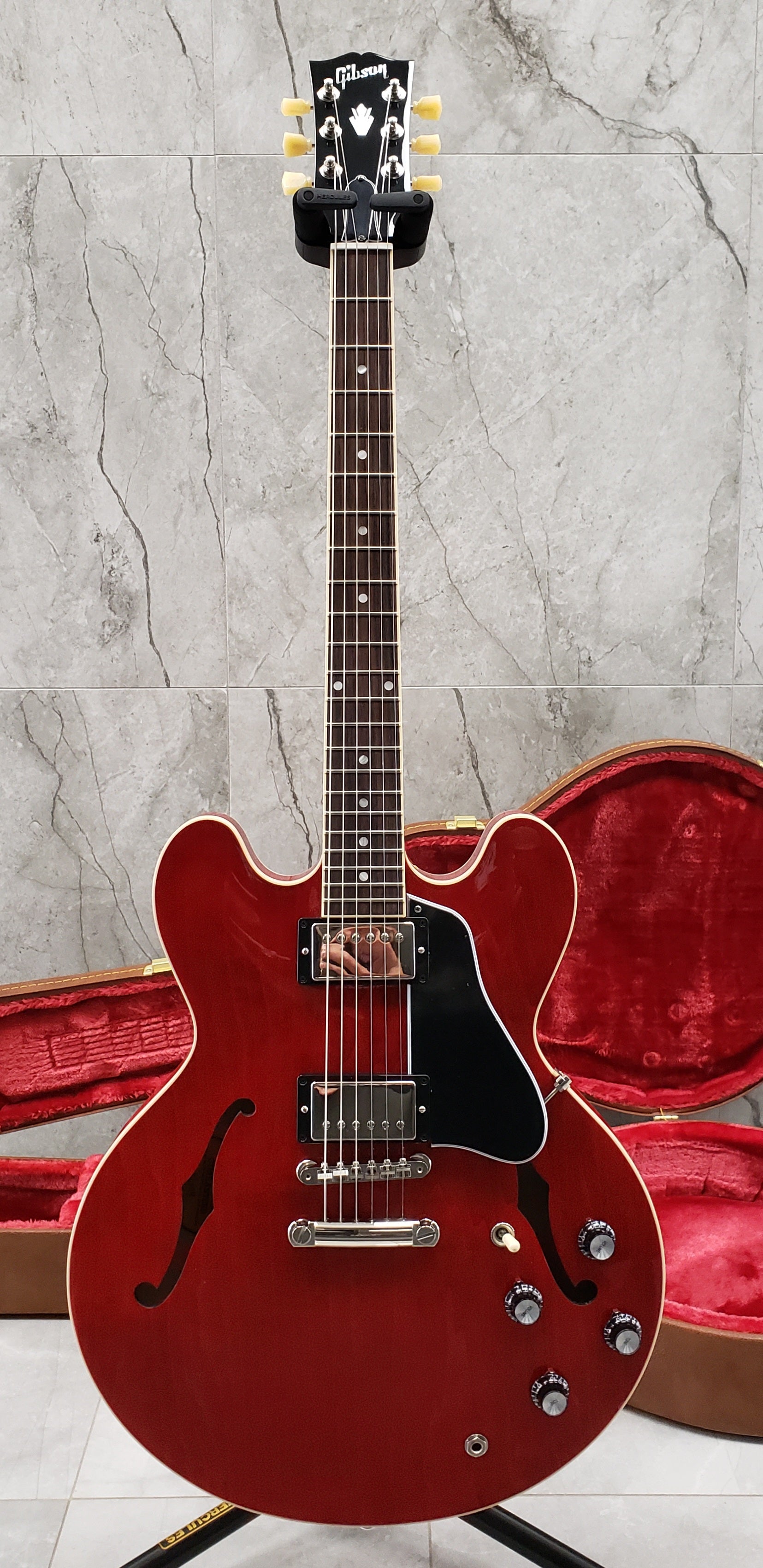 Gibson ES-335 Semi-Hollow Body Sixties Cherry ES335 ES3500SCNH