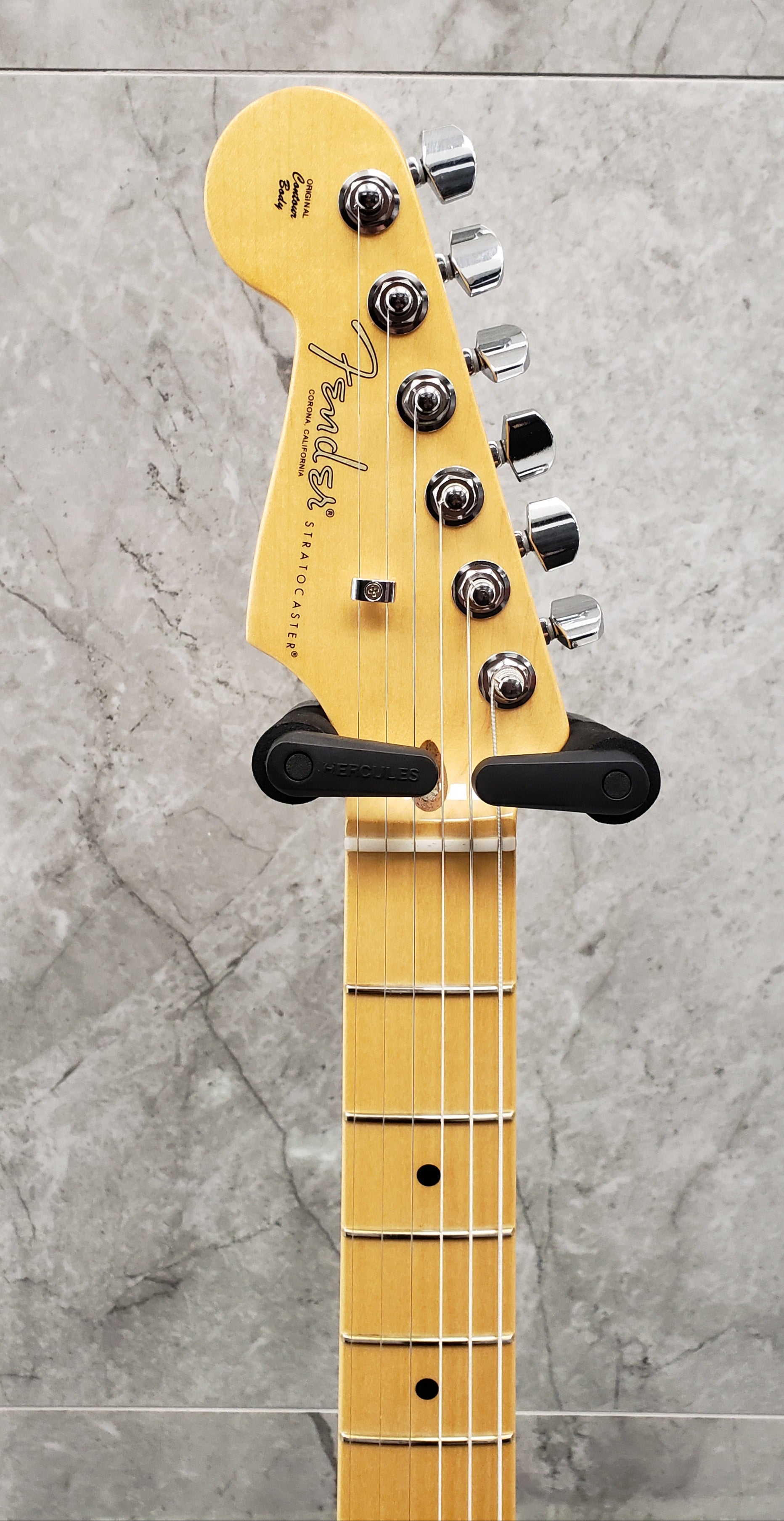 Fender American Professional II Stratocaster Left Hand Maple Fingerboard Mystic Surf Green 0113932718 SERIAL NUMBER US22001529 - 8.0 LBS
