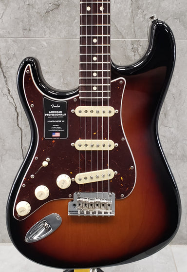 Fender American Professional II Stratocaster Left Hand Rosewood Fingerboard 3-Color Sunburst F-0113930700