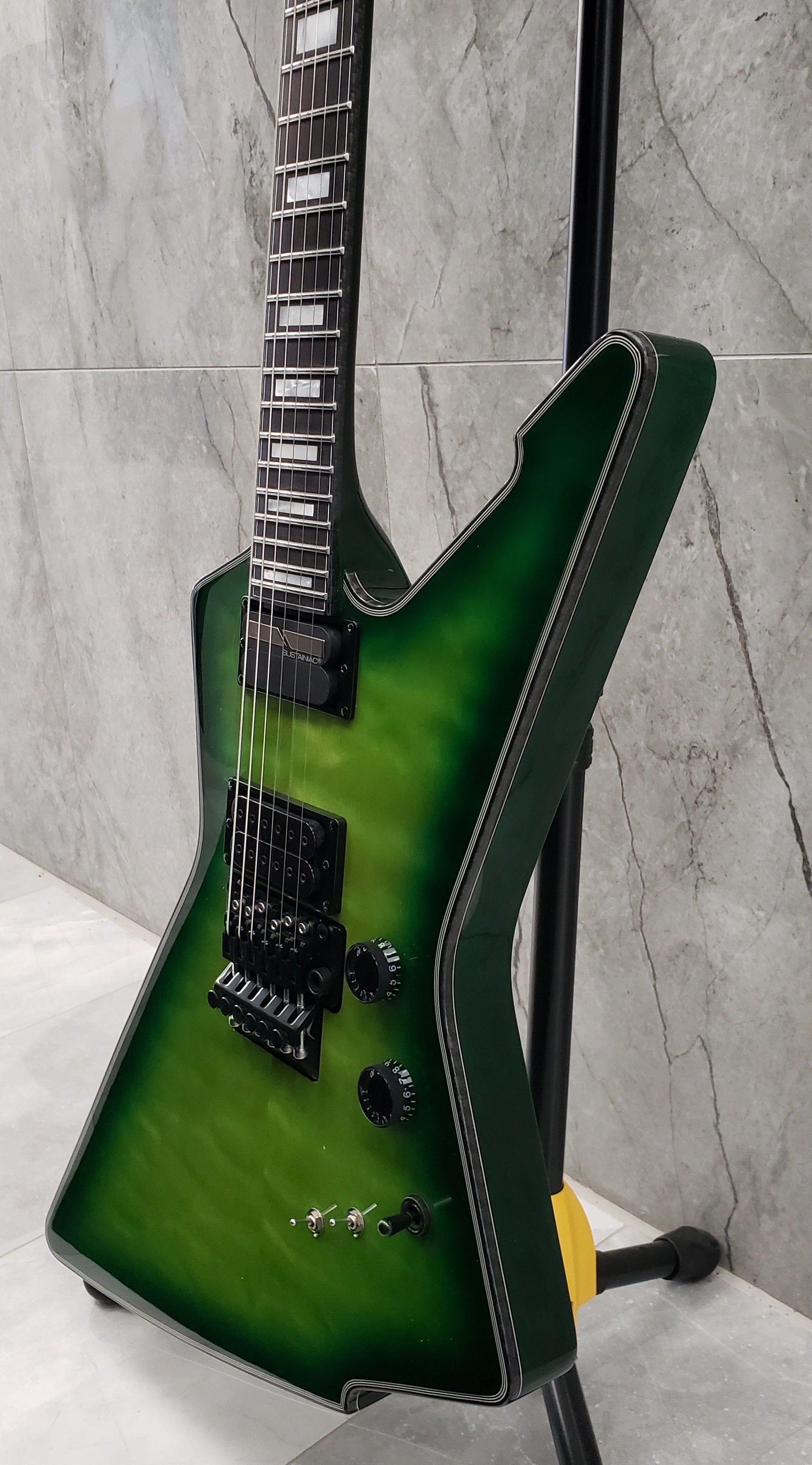 Schecter E-1 FR S Special Edition Green Burst 3255-SHC